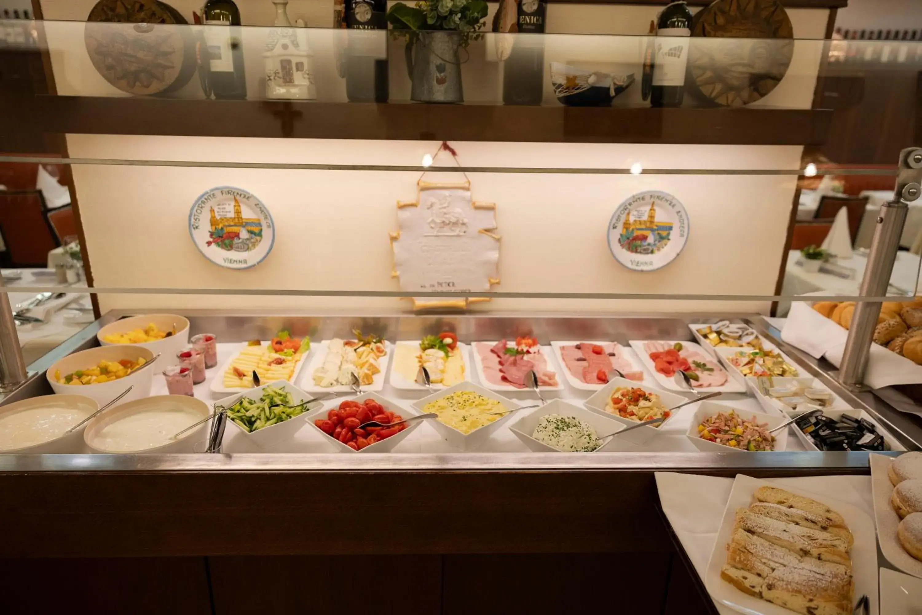 Buffet breakfast in Graben Hotel Buffet breakfast in Graben Hotel