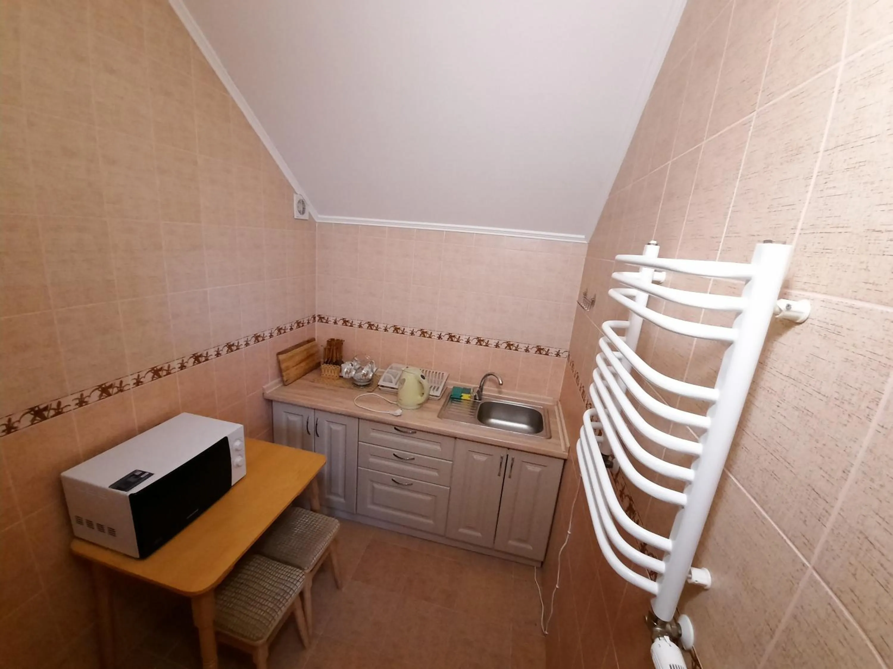 Kitchen or kitchenette in Tsvit Paporoti
