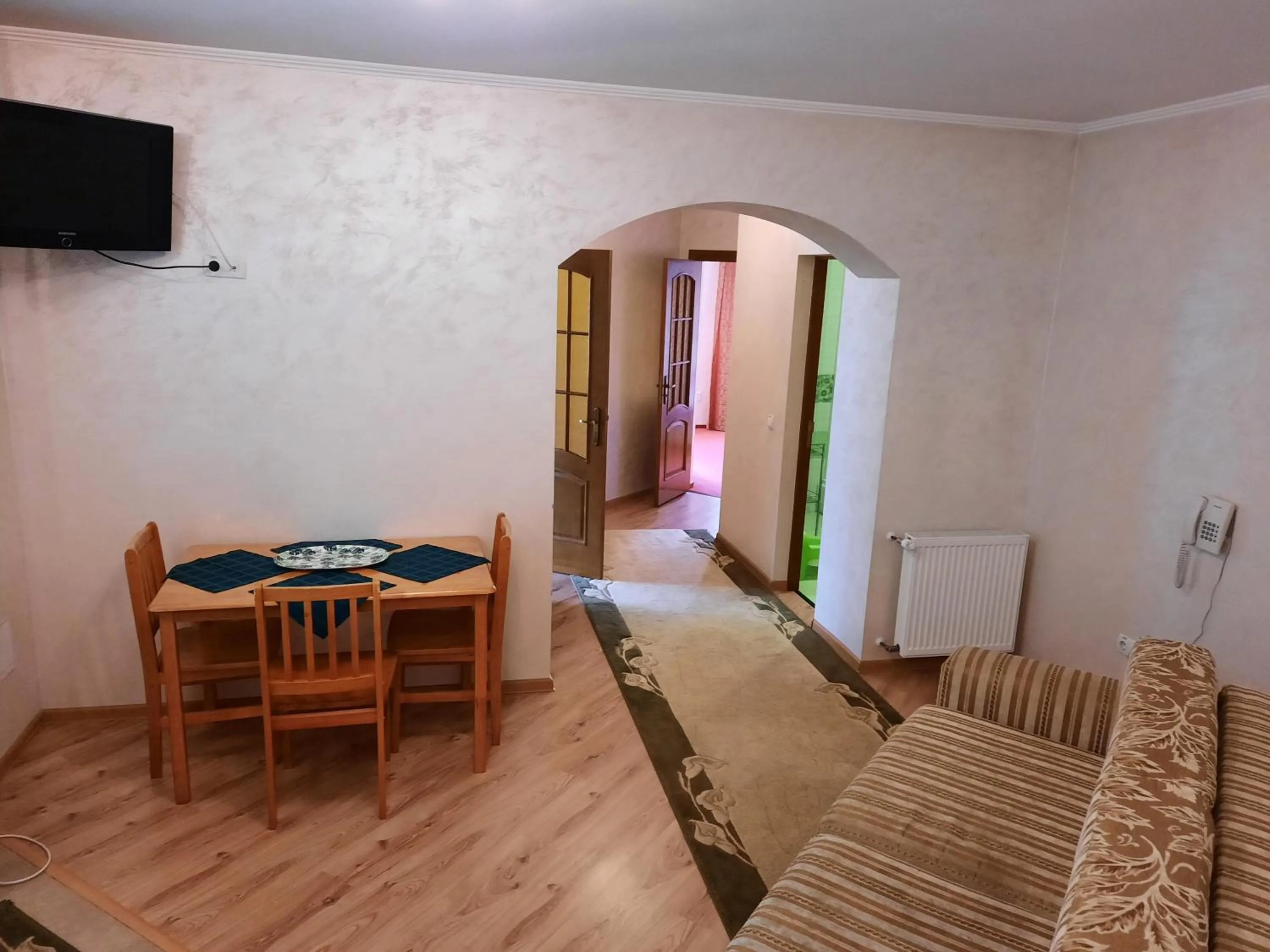 Coffee/tea facilities, Bed in Tsvit Paporoti
