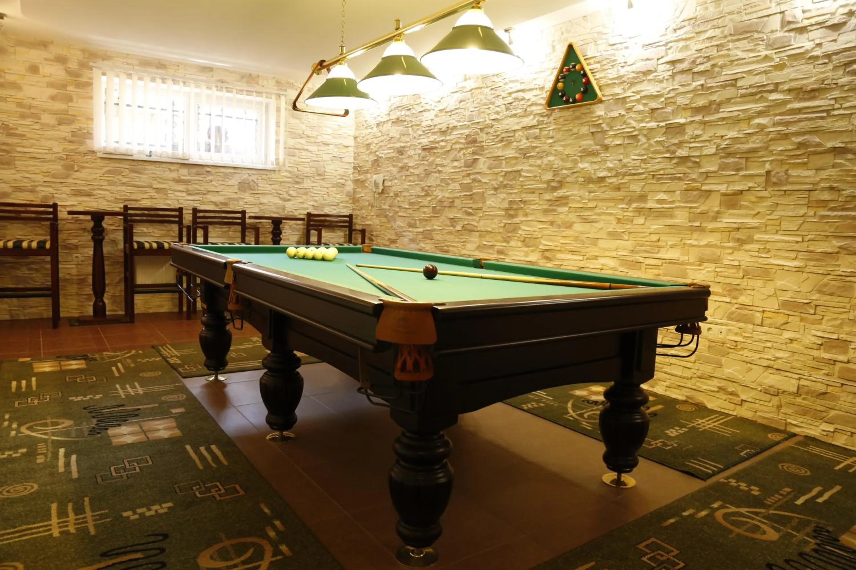 Billiard in Tsvit Paporoti