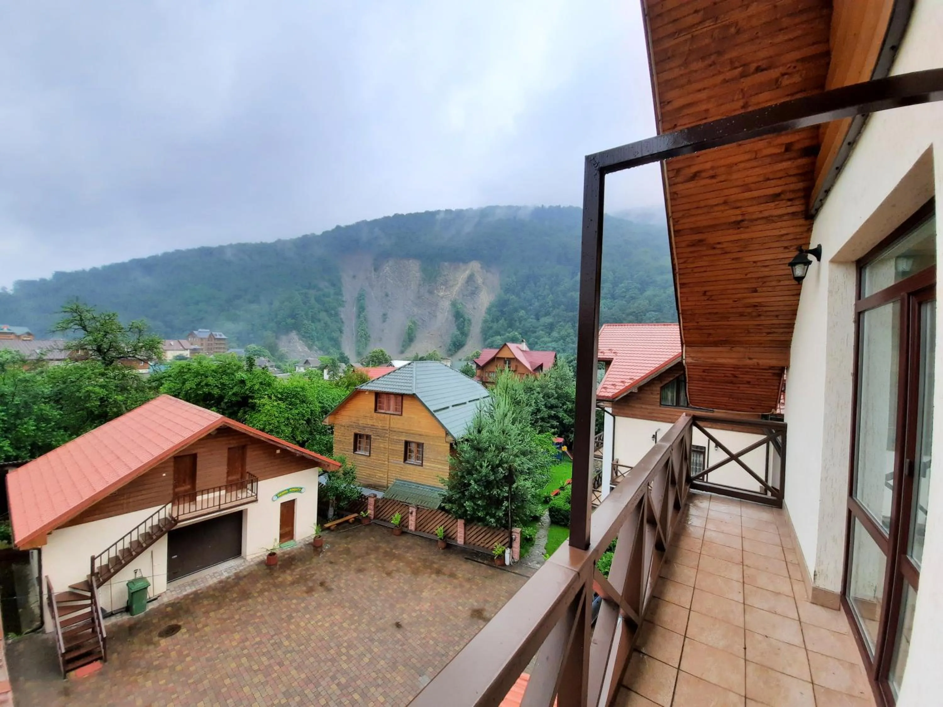 Mountain view in Tsvit Paporoti
