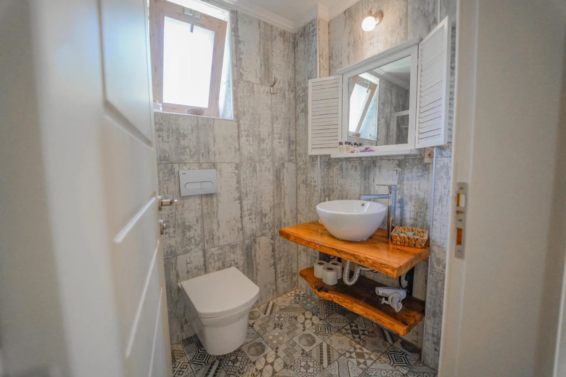 Shower in Alacati Marina Palace