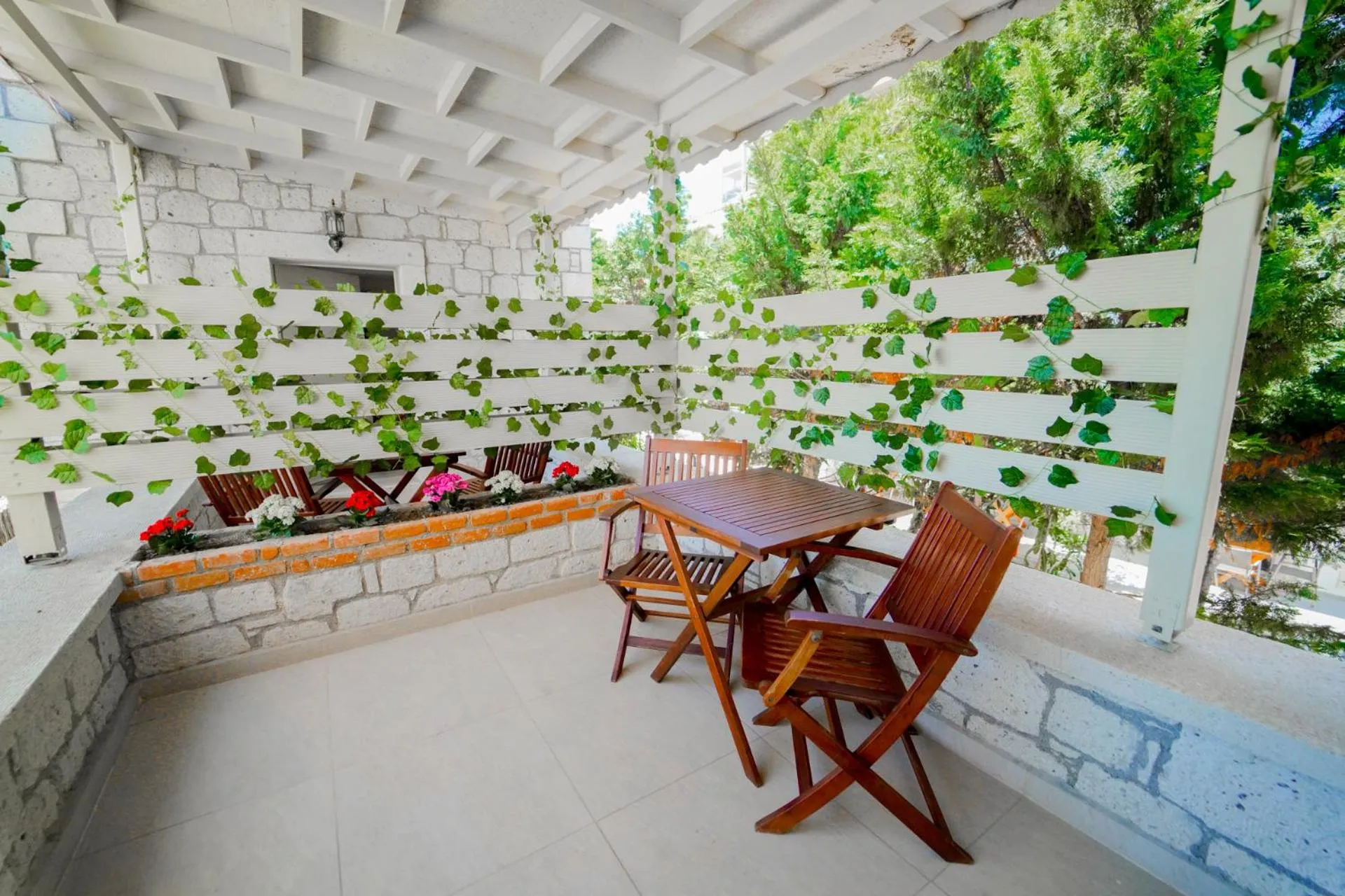 Patio in Alacati Marina Palace