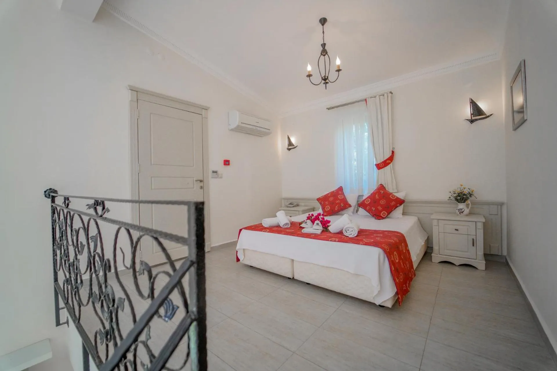 Bedroom, Bed in Alacati Marina Palace