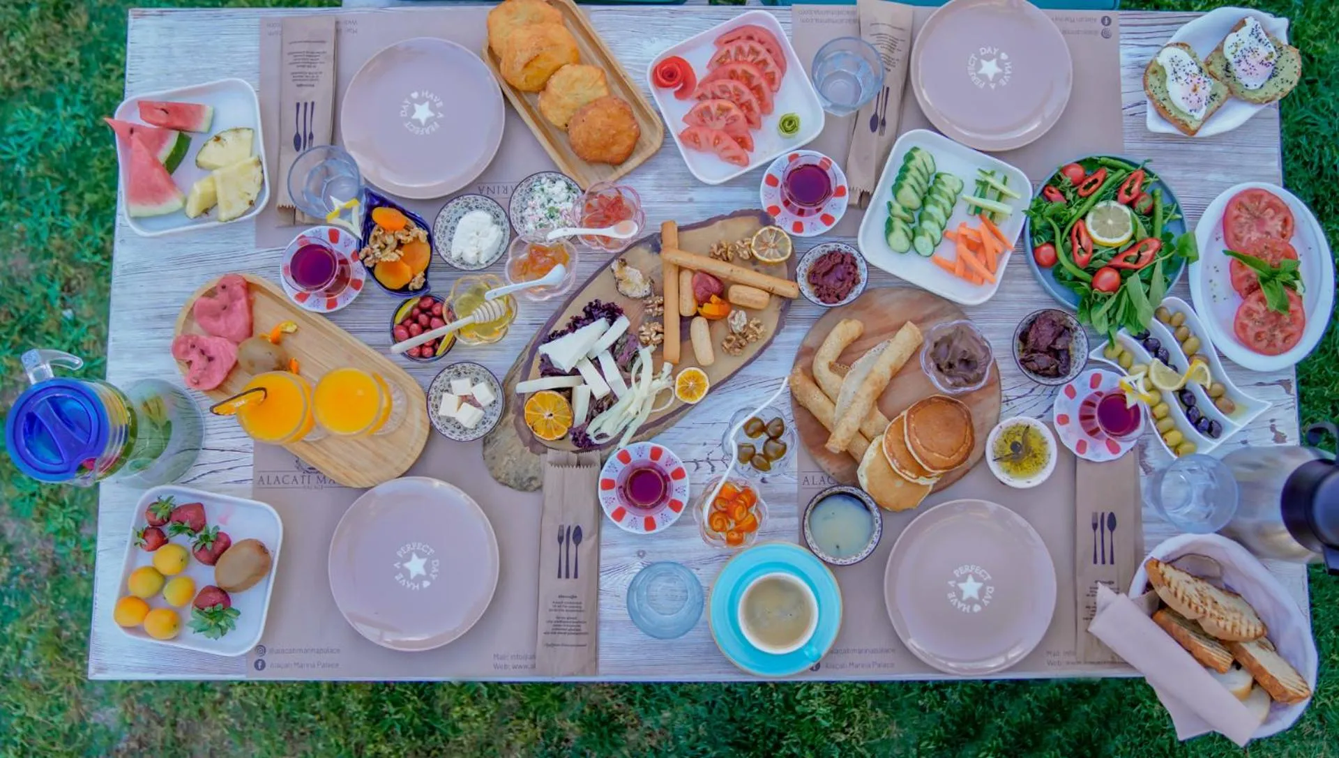 Breakfast in Alacati Marina Palace