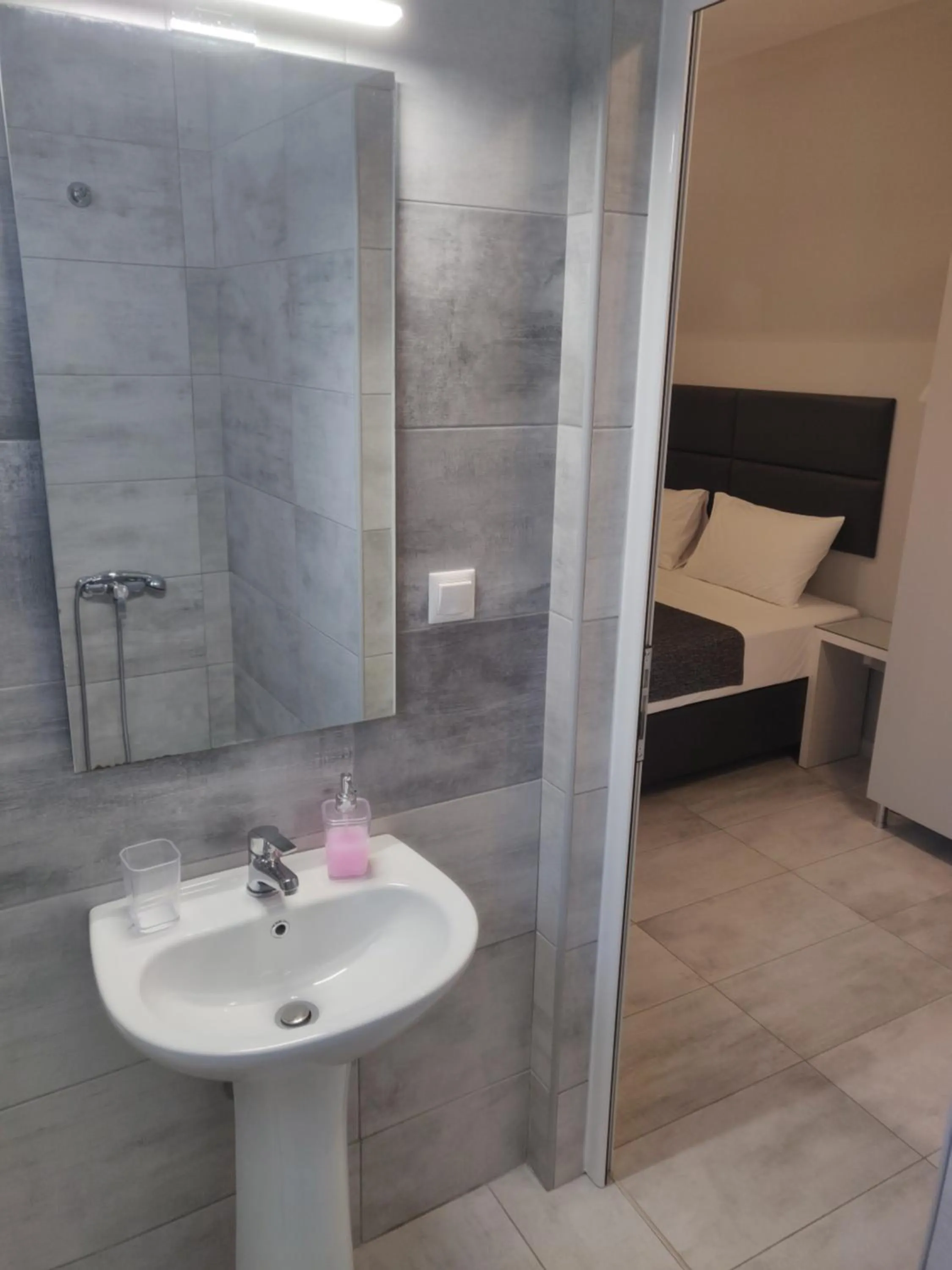 Alexion Apartments