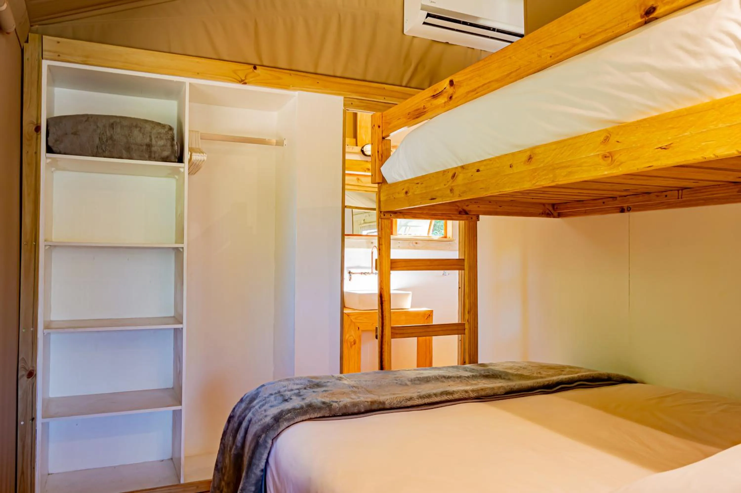 Bed in AfriCamps at Oakhurst