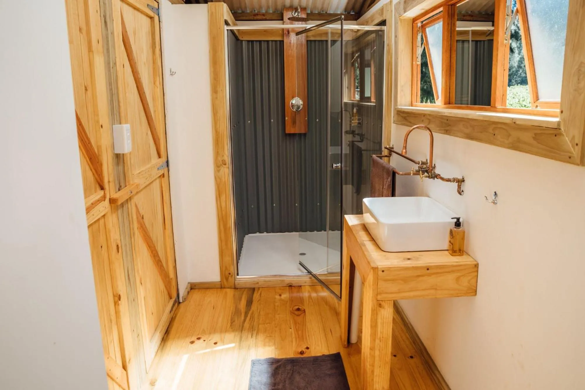 Shower in AfriCamps at Oakhurst