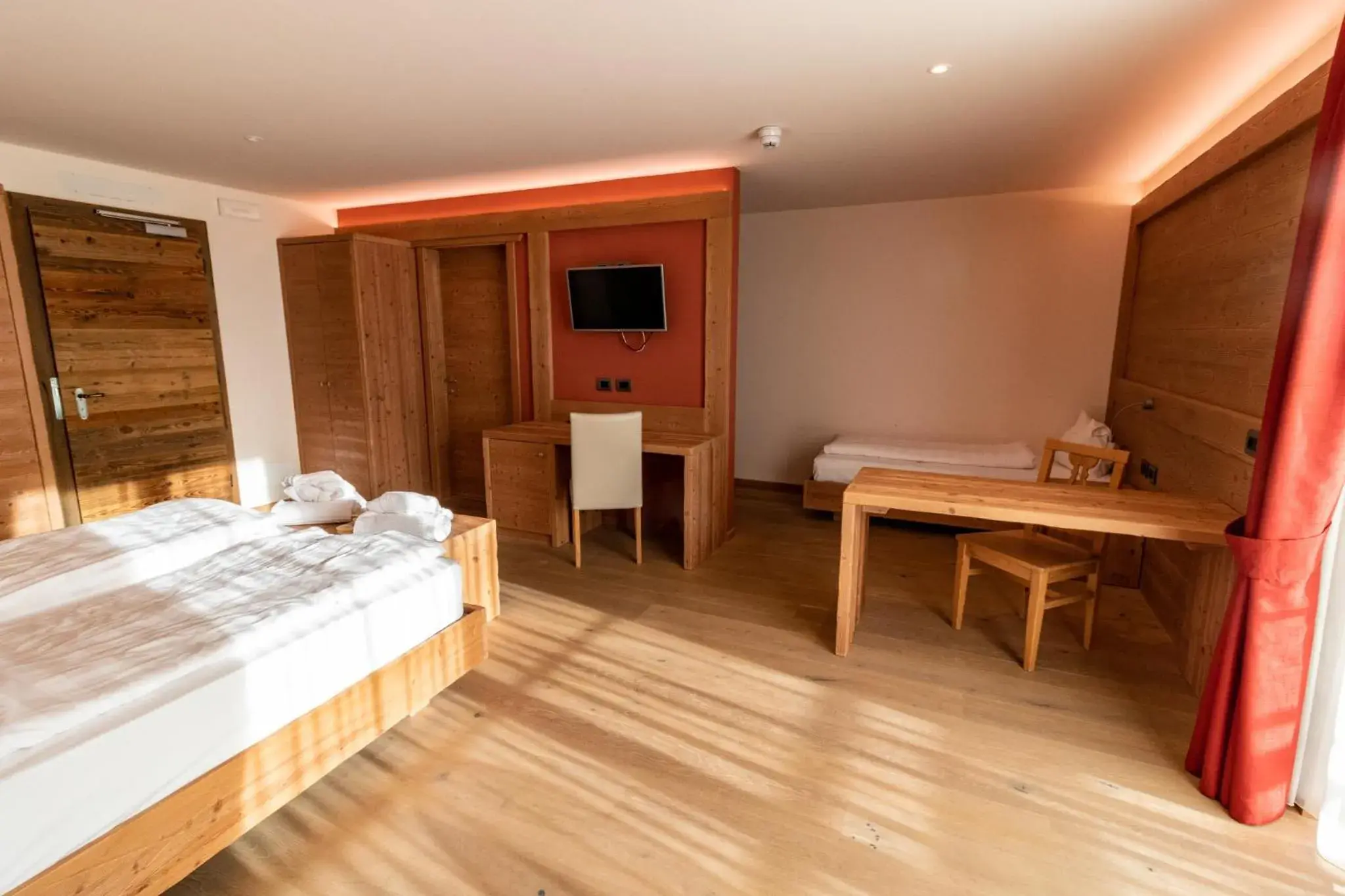 Junior Suite in Alpen Garten Hotel Margherita Junior Suite in Alpen Garten Hotel Margherita
