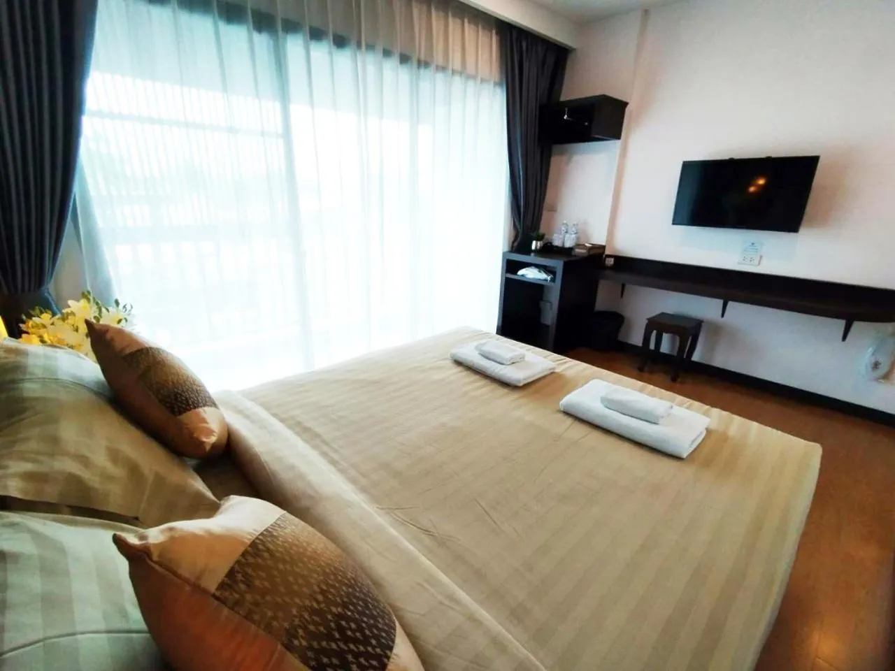 Bedroom, Bed in Patra Phrasing Boutique Hotel