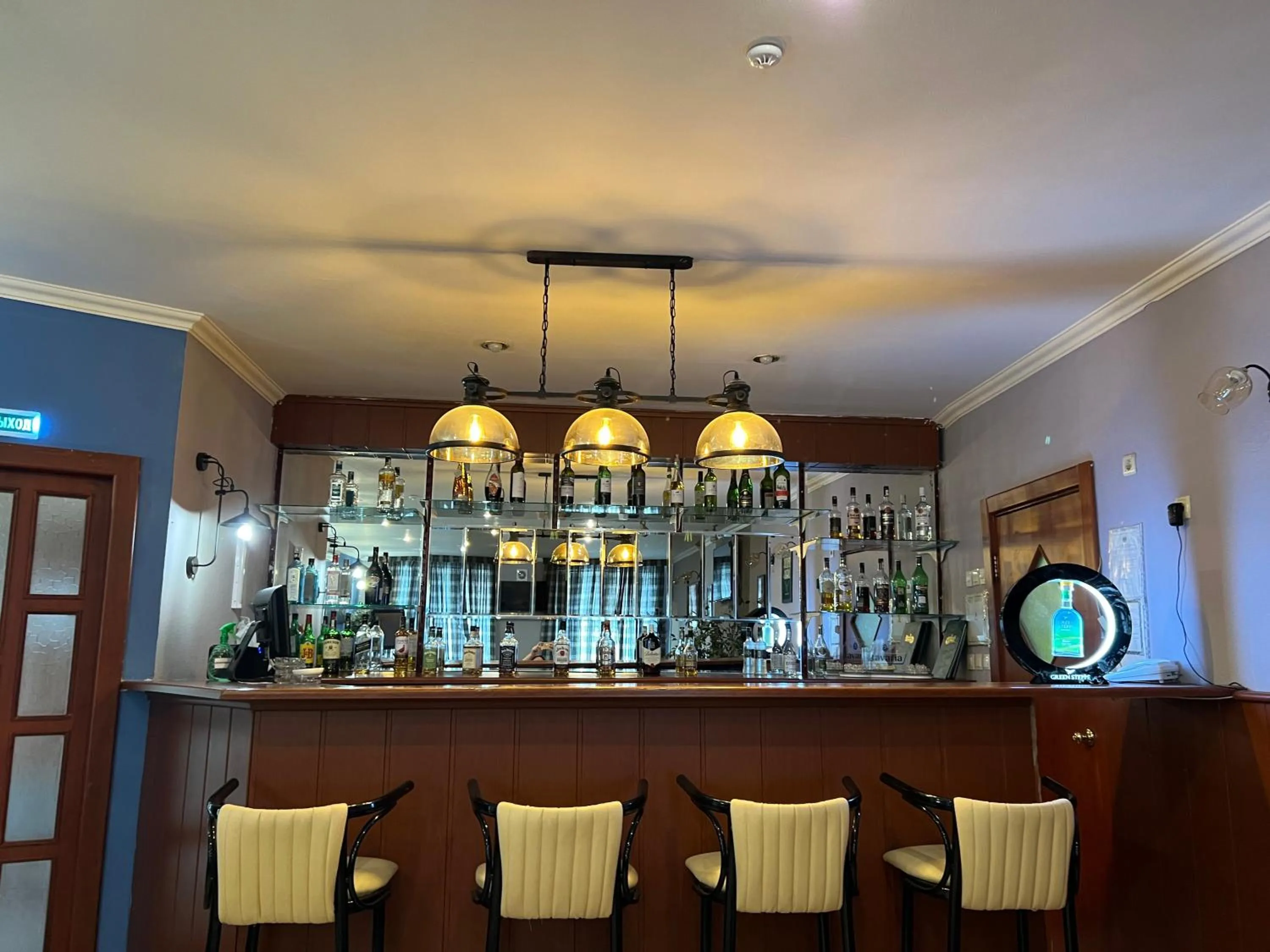 Lounge or bar in Green Hotel