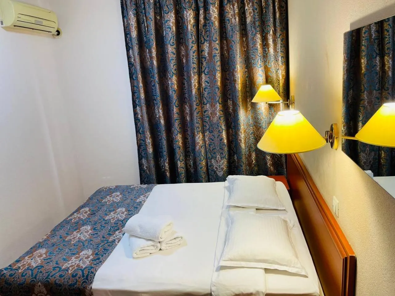 Photo of the whole room, Bed in Tengri Hotel