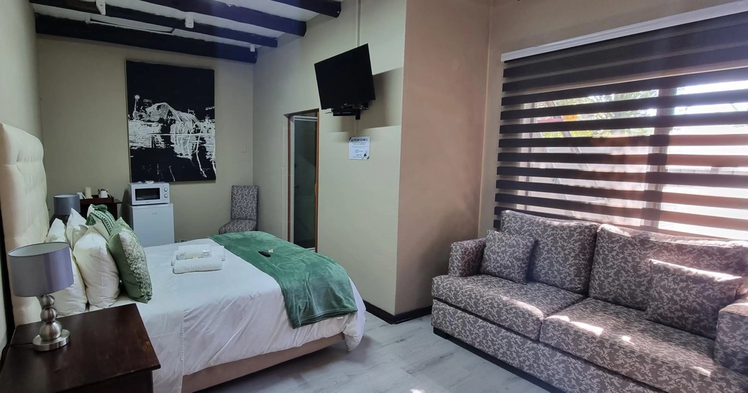TV and multimedia, Bed in Heimat Guesthouse