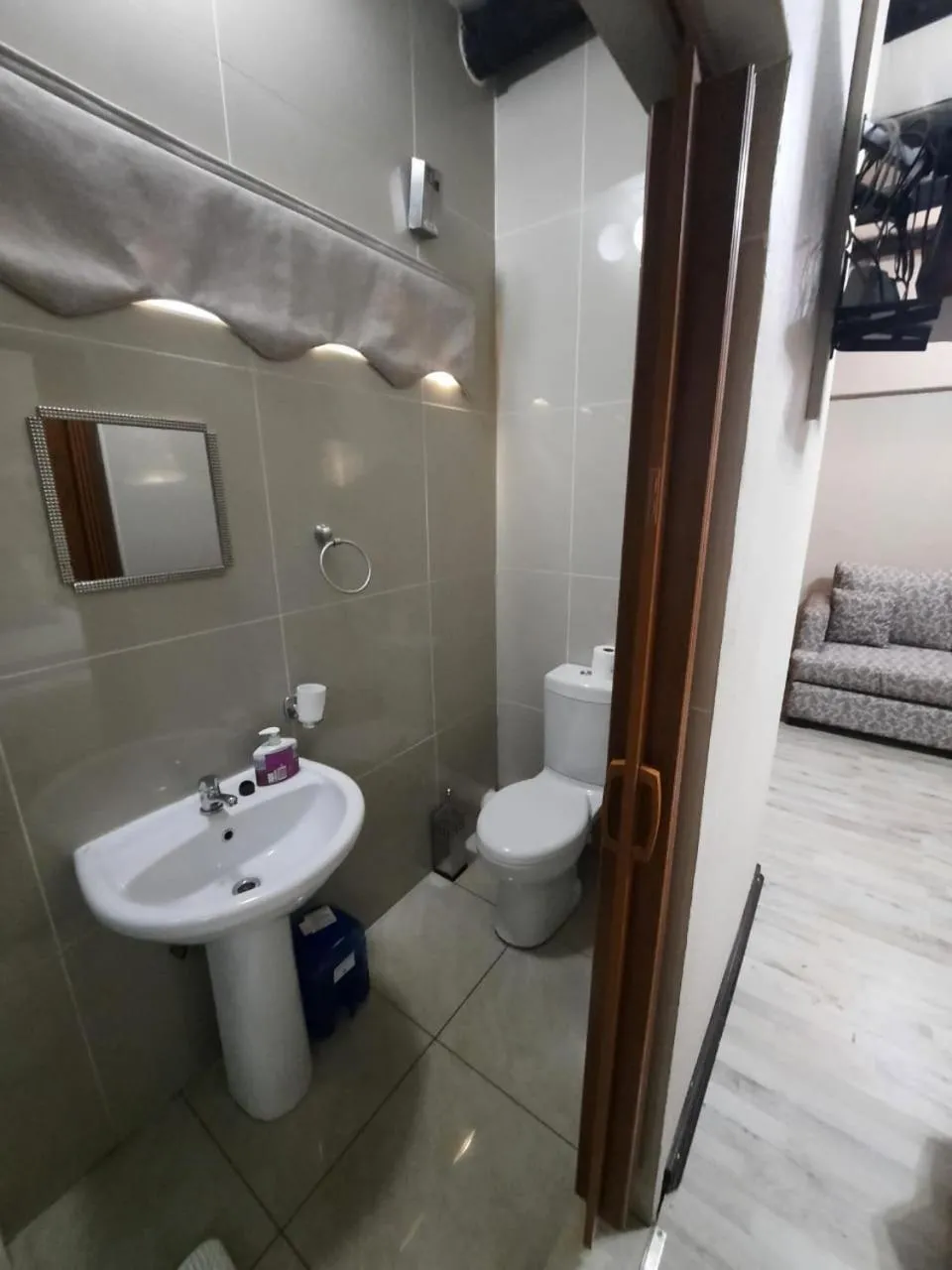 Bathroom in Heimat Guesthouse