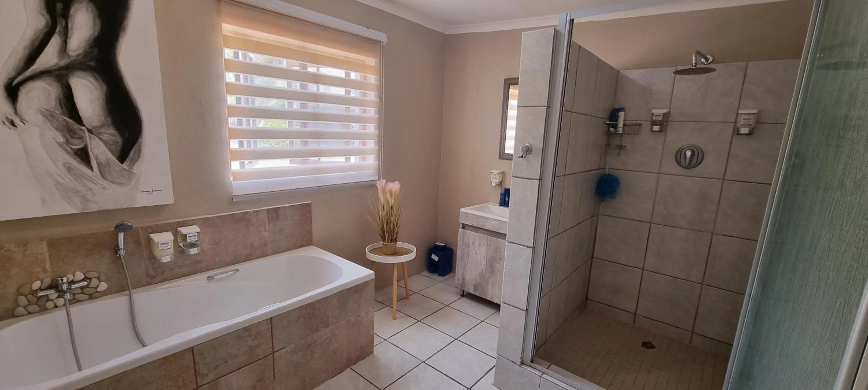 Bathroom in Heimat Guesthouse