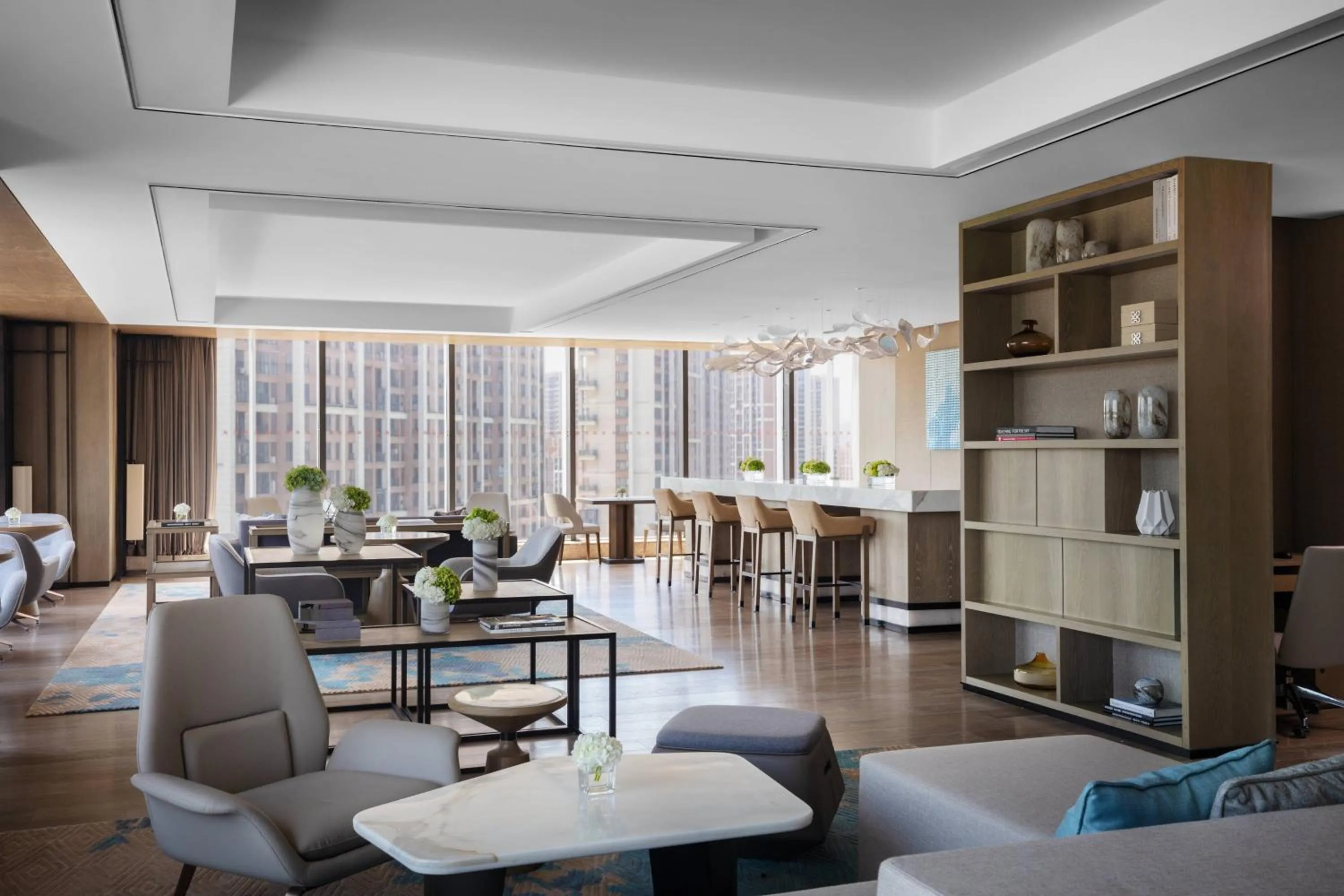 Lounge or bar in Hangzhou Marriott Hotel Lin'an