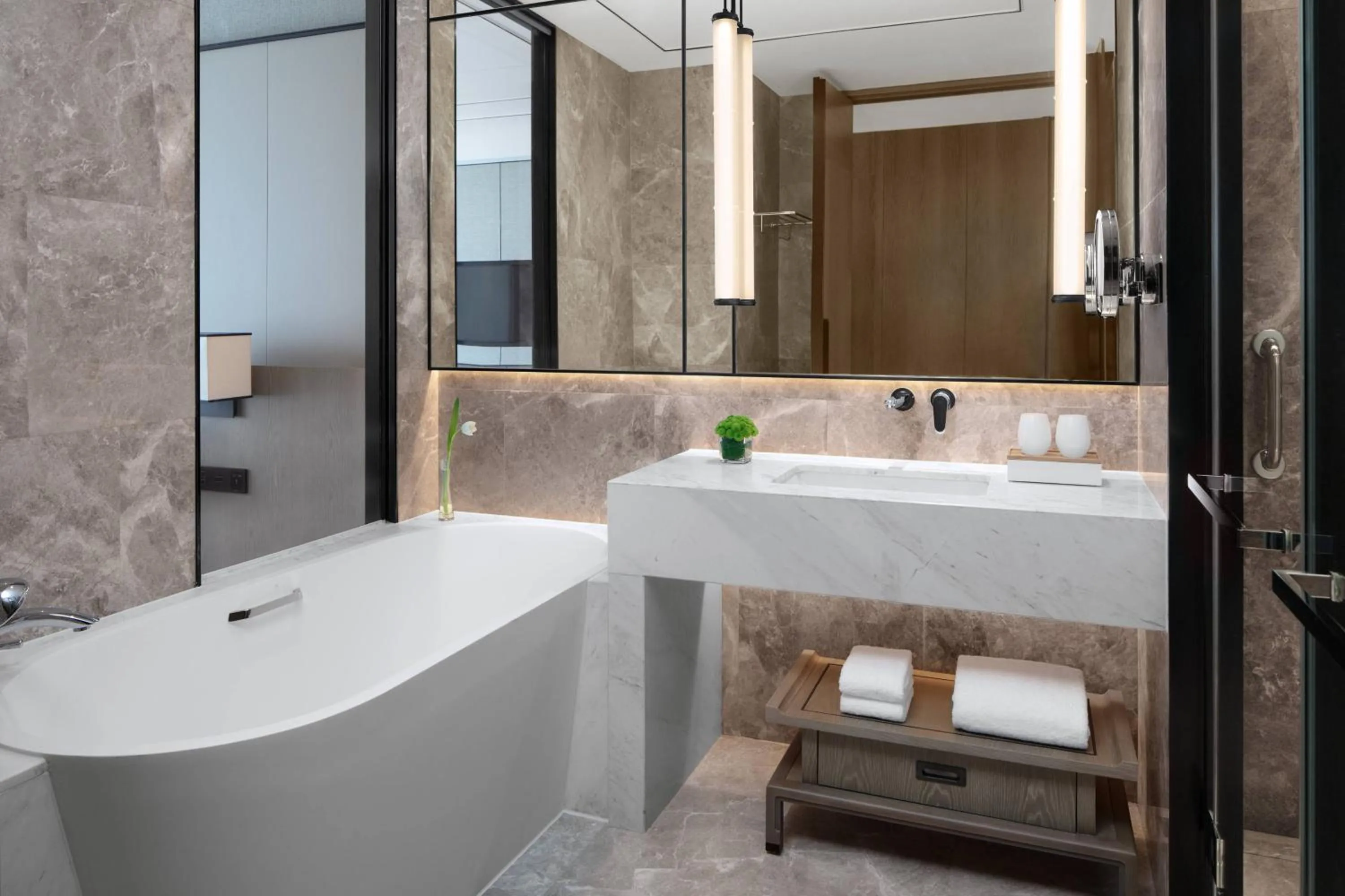 Bathroom in Hangzhou Marriott Hotel Lin'an