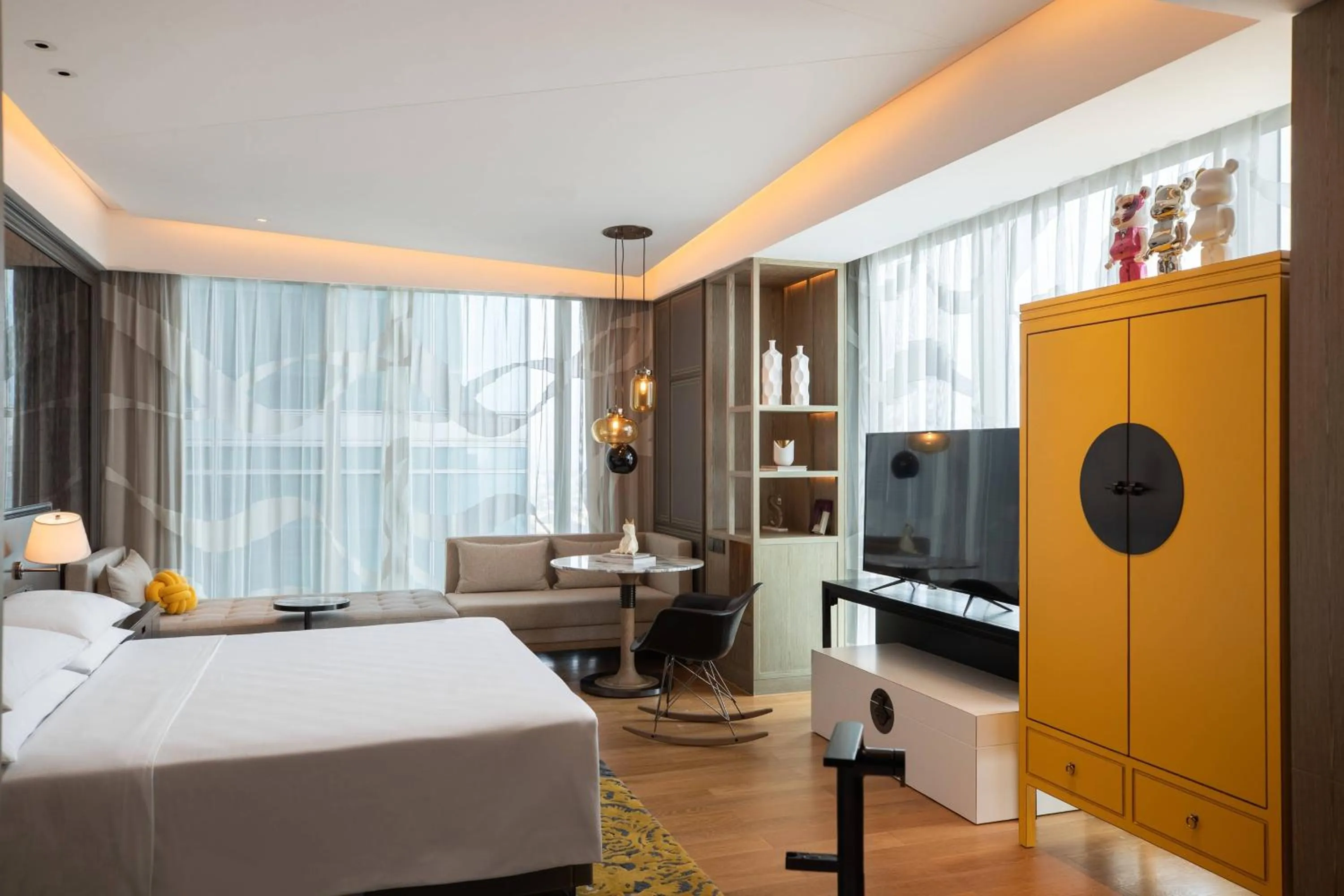 Photo of the whole room, Bed in Renaissance Hangzhou Northeast