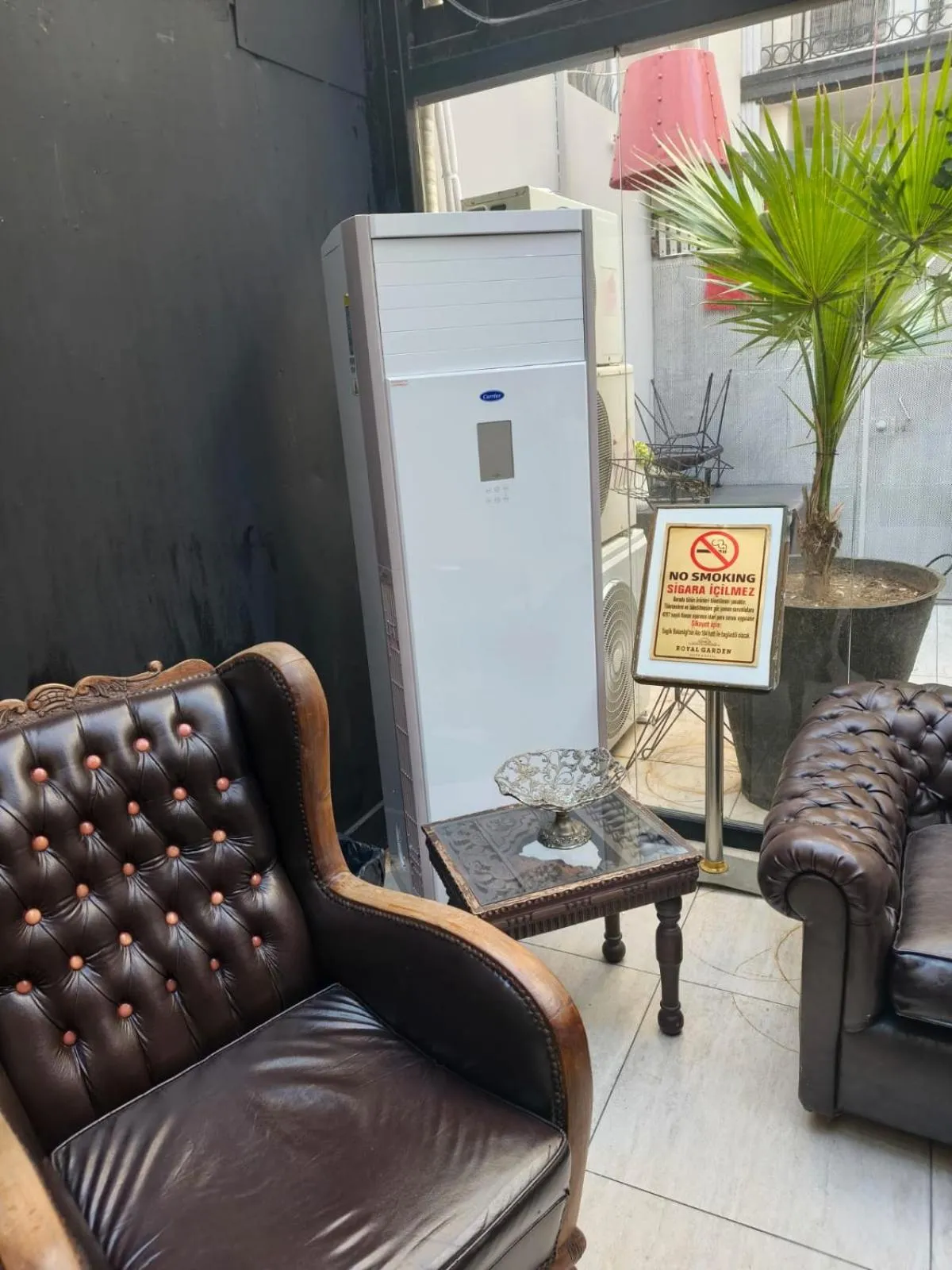 Lobby or reception in Royal Garden Suite and Hotel