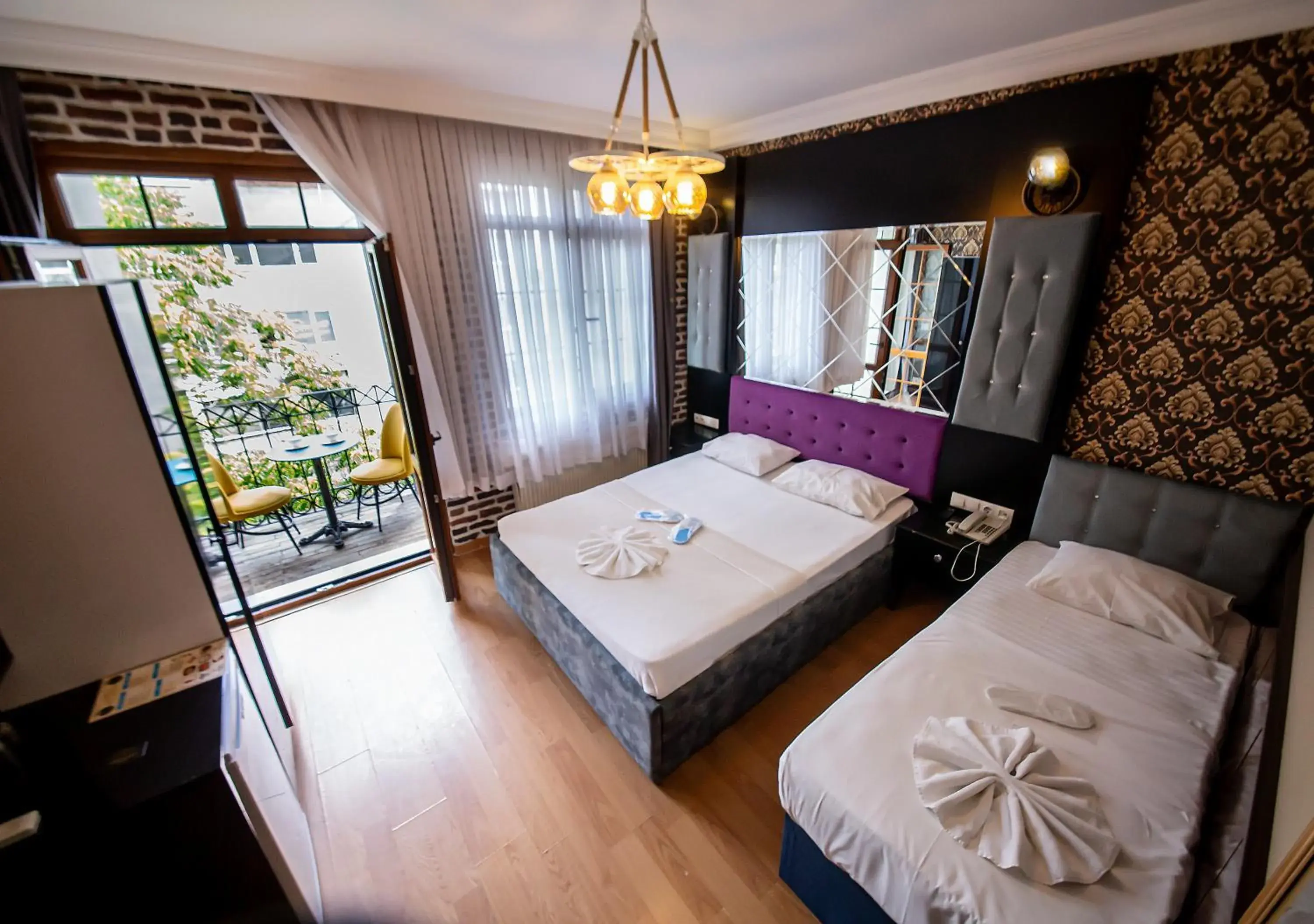 Bed in Royal Garden Suite and Hotel Bed in Royal Garden Suite and Hotel