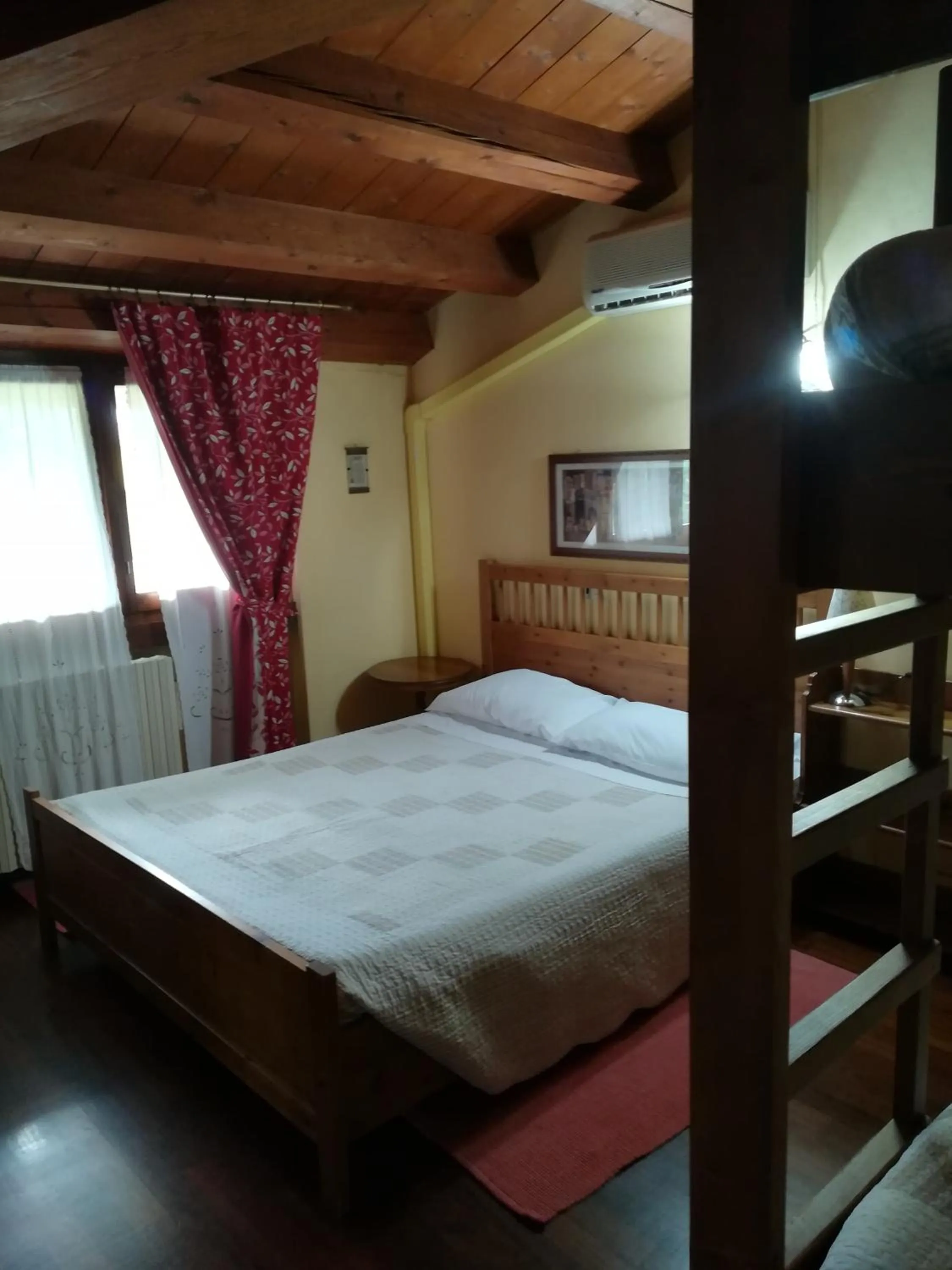 Photo of the whole room in B&B L'Isola di Casa