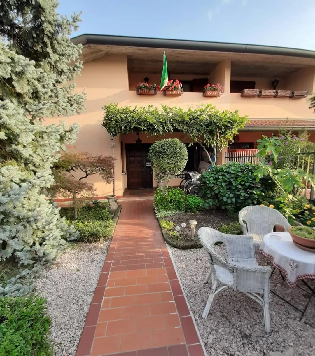 Facade/entrance in B&B L'Isola di Casa