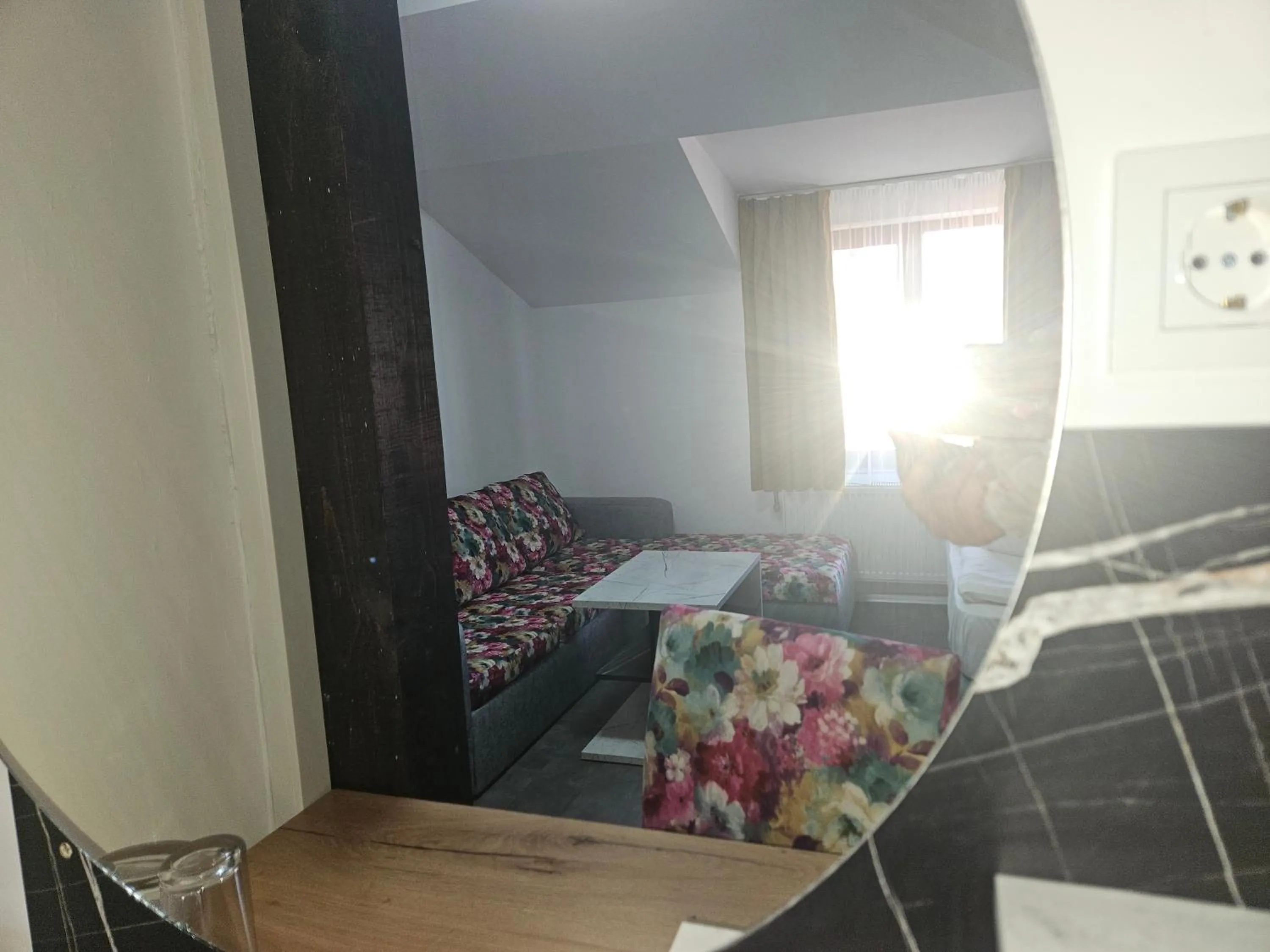 Bed in Priyateli - Friends