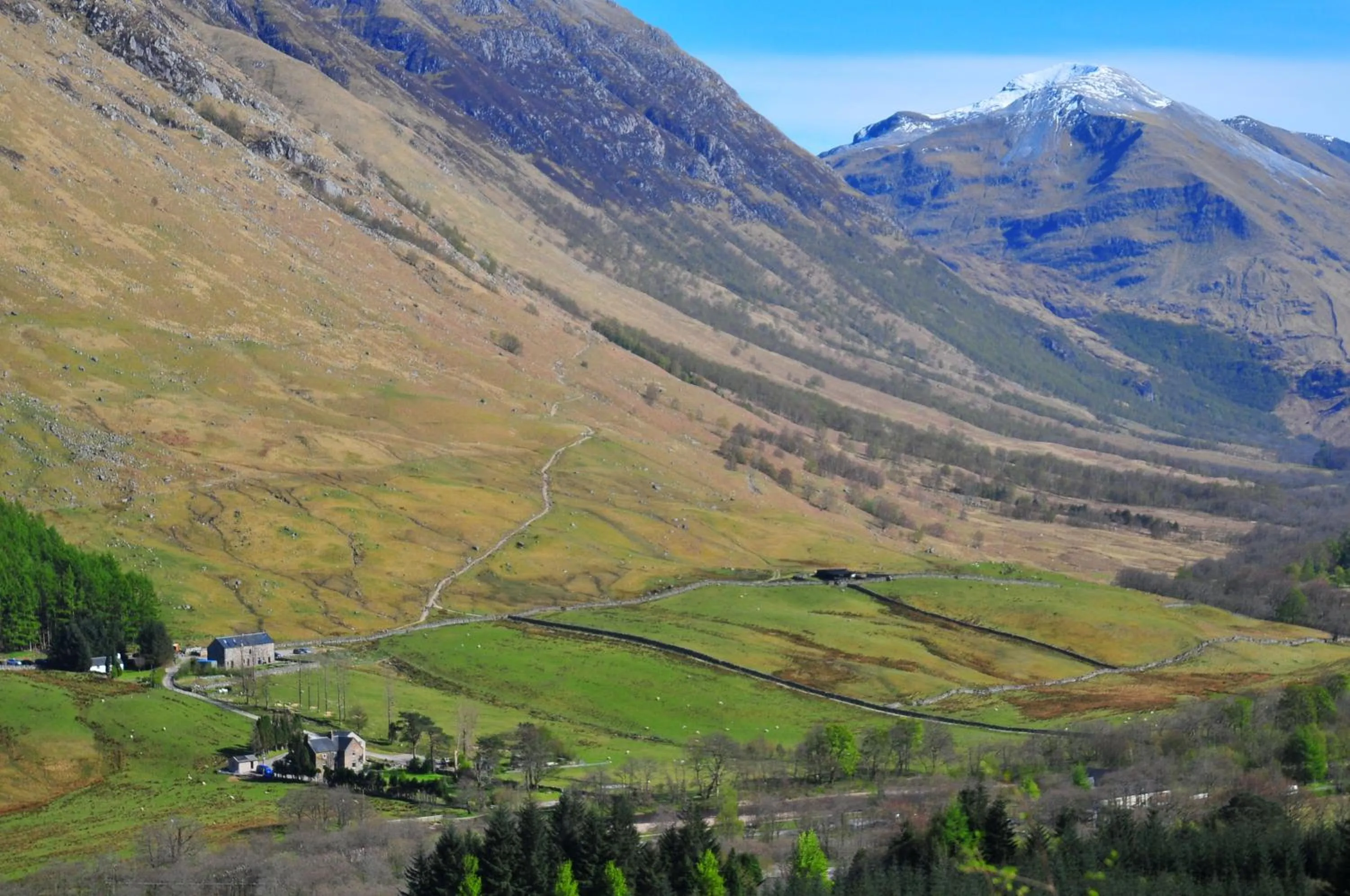 Property building in Achintee Farm Guest House