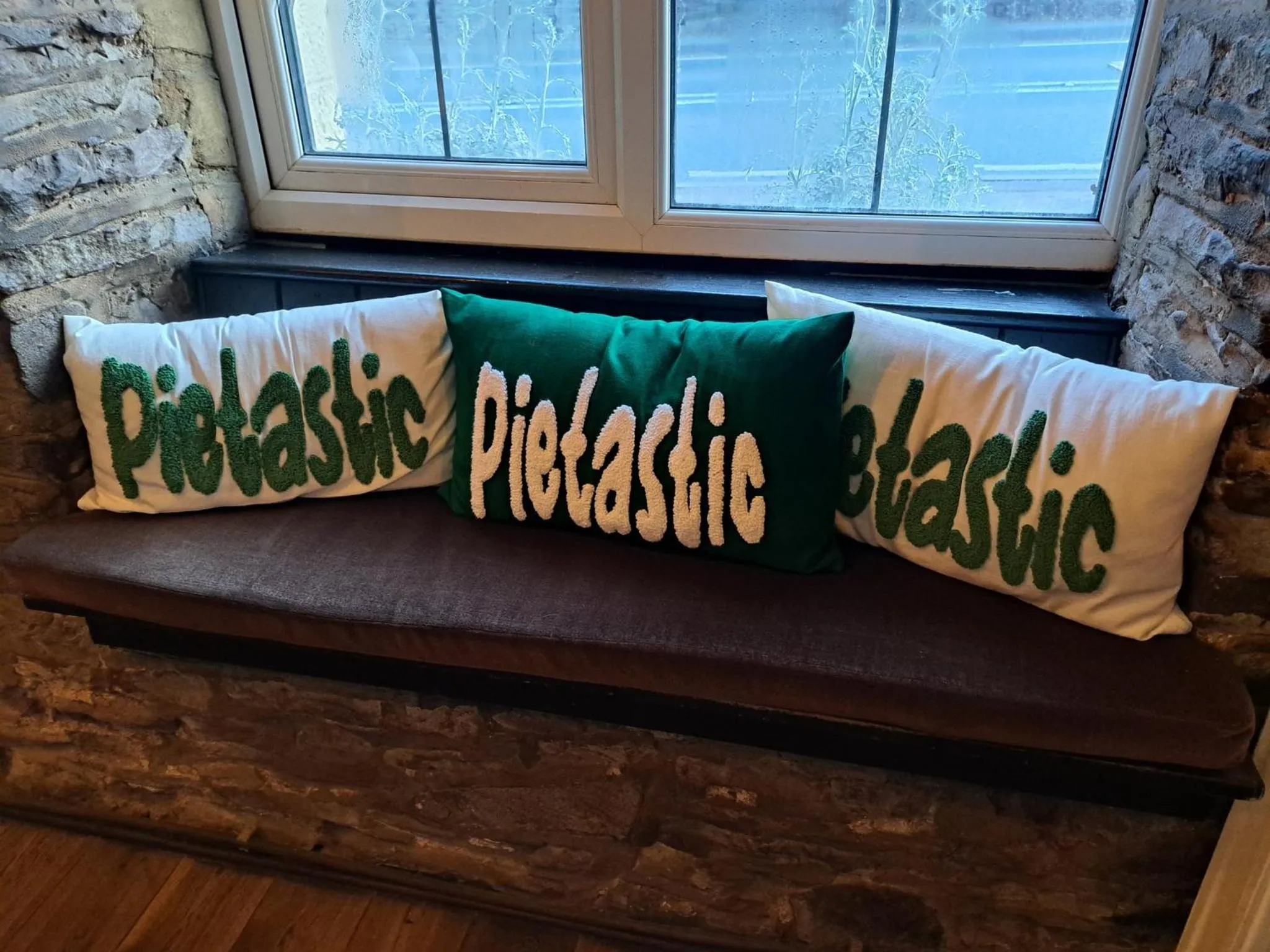 Text overlay in The Farmers Boy Inn Guest House