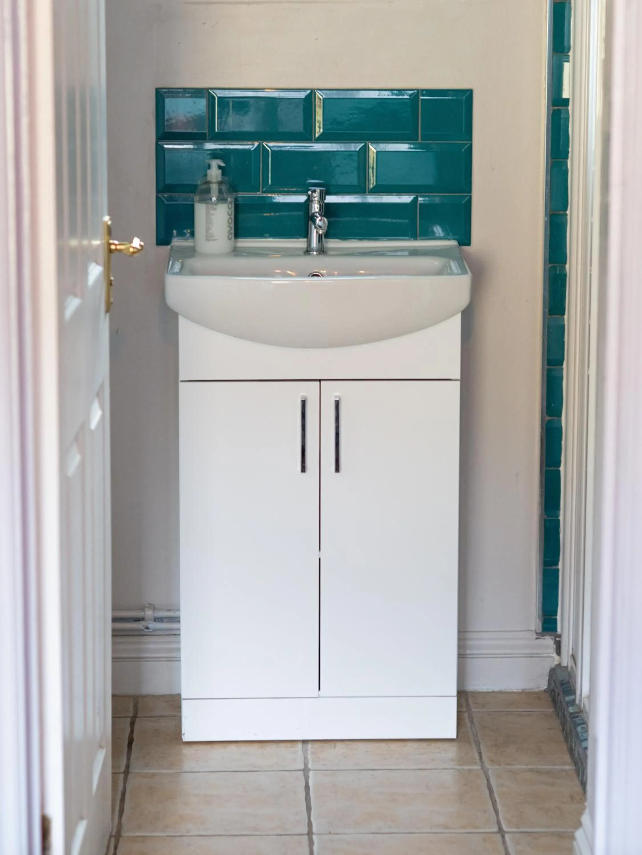 Bathroom in The Farmers Boy Inn Guest House