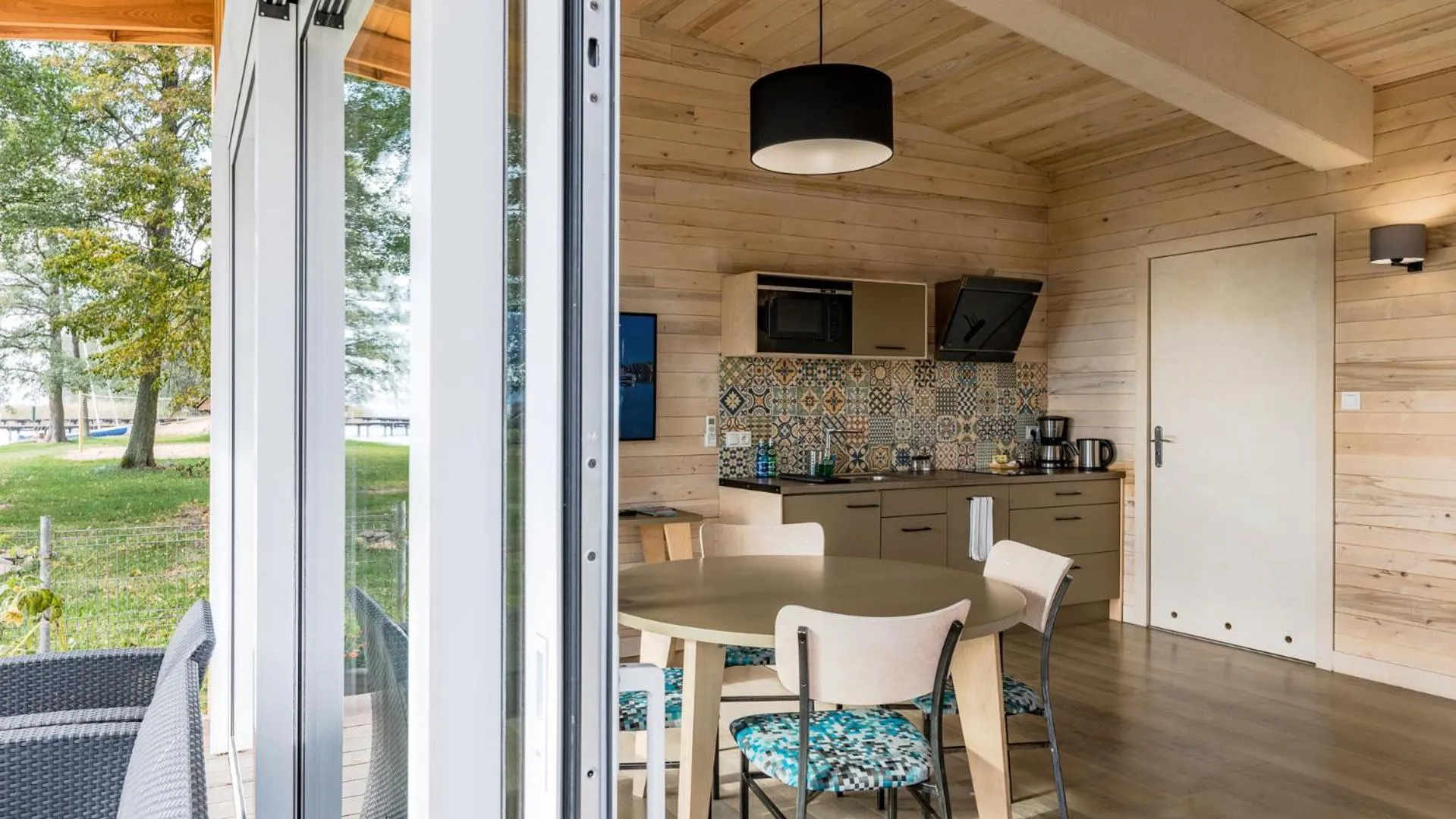 Kitchen or kitchenette in Stranda