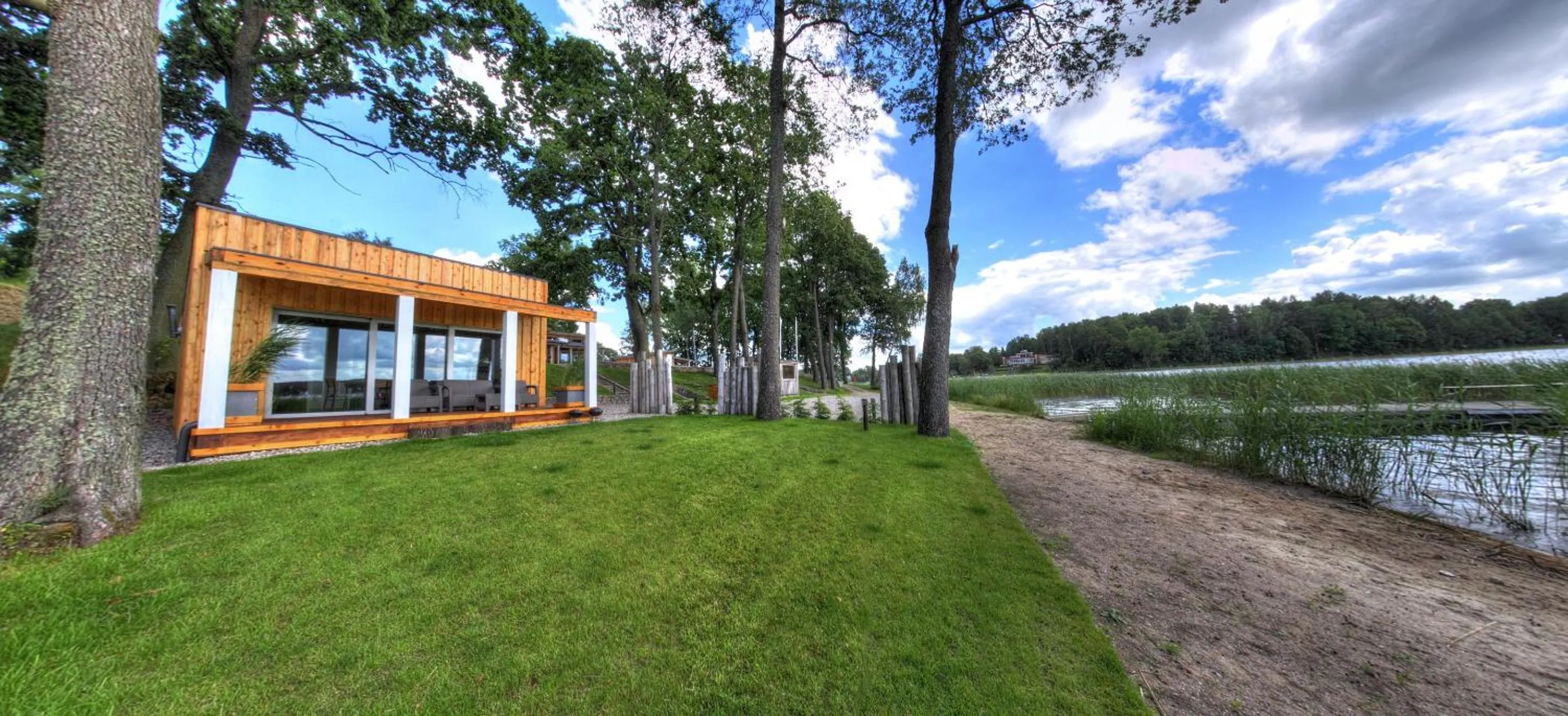 Facade/entrance in Stranda