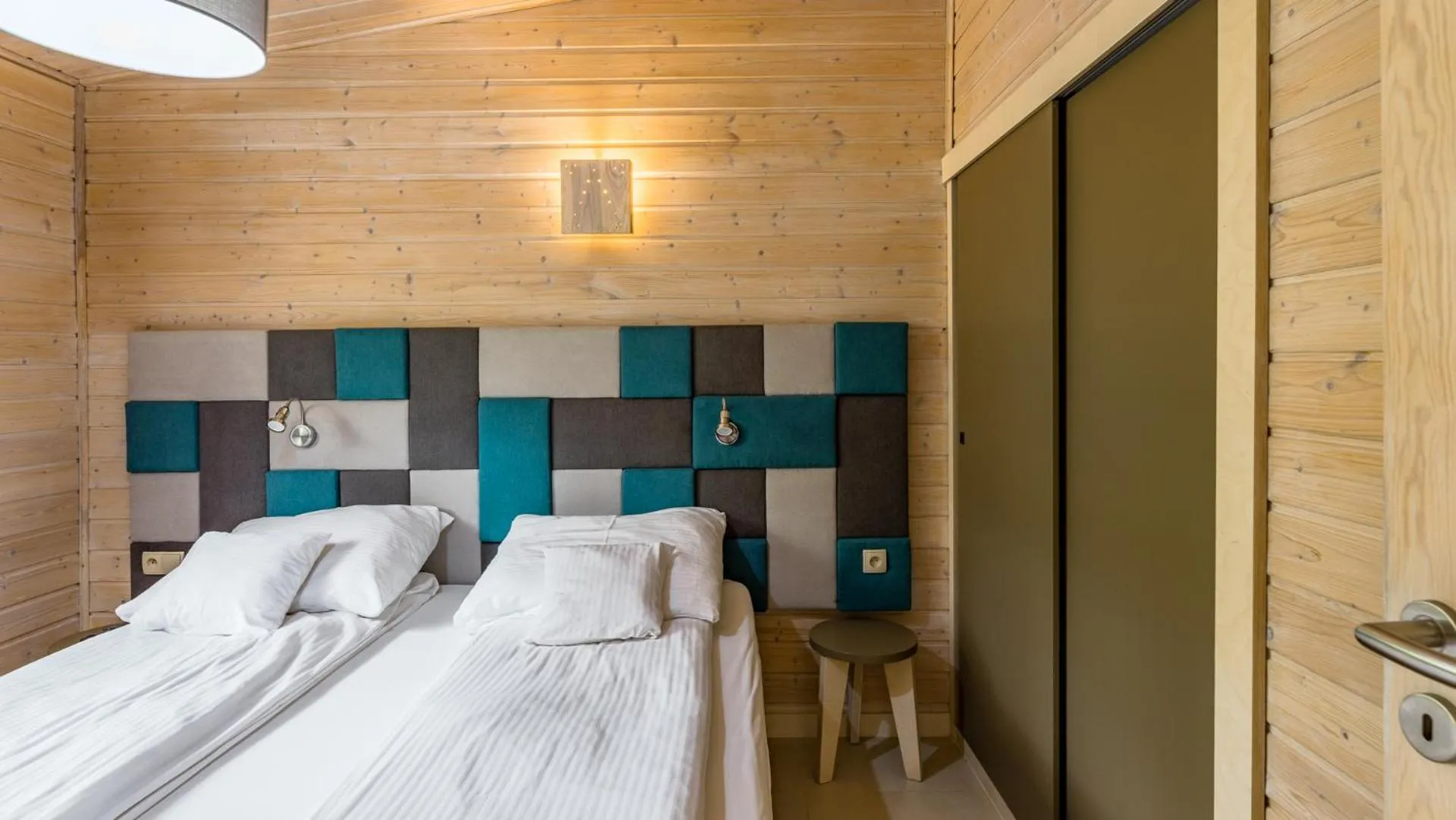 Bedroom, Bed in Stranda