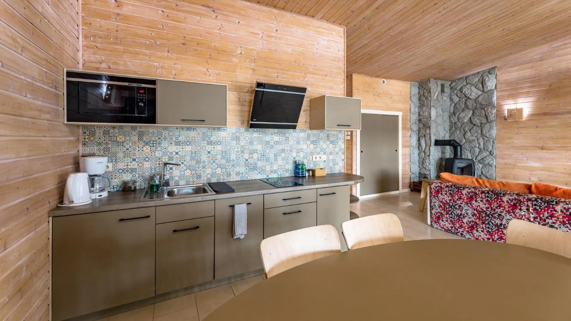 Kitchen or kitchenette in Stranda