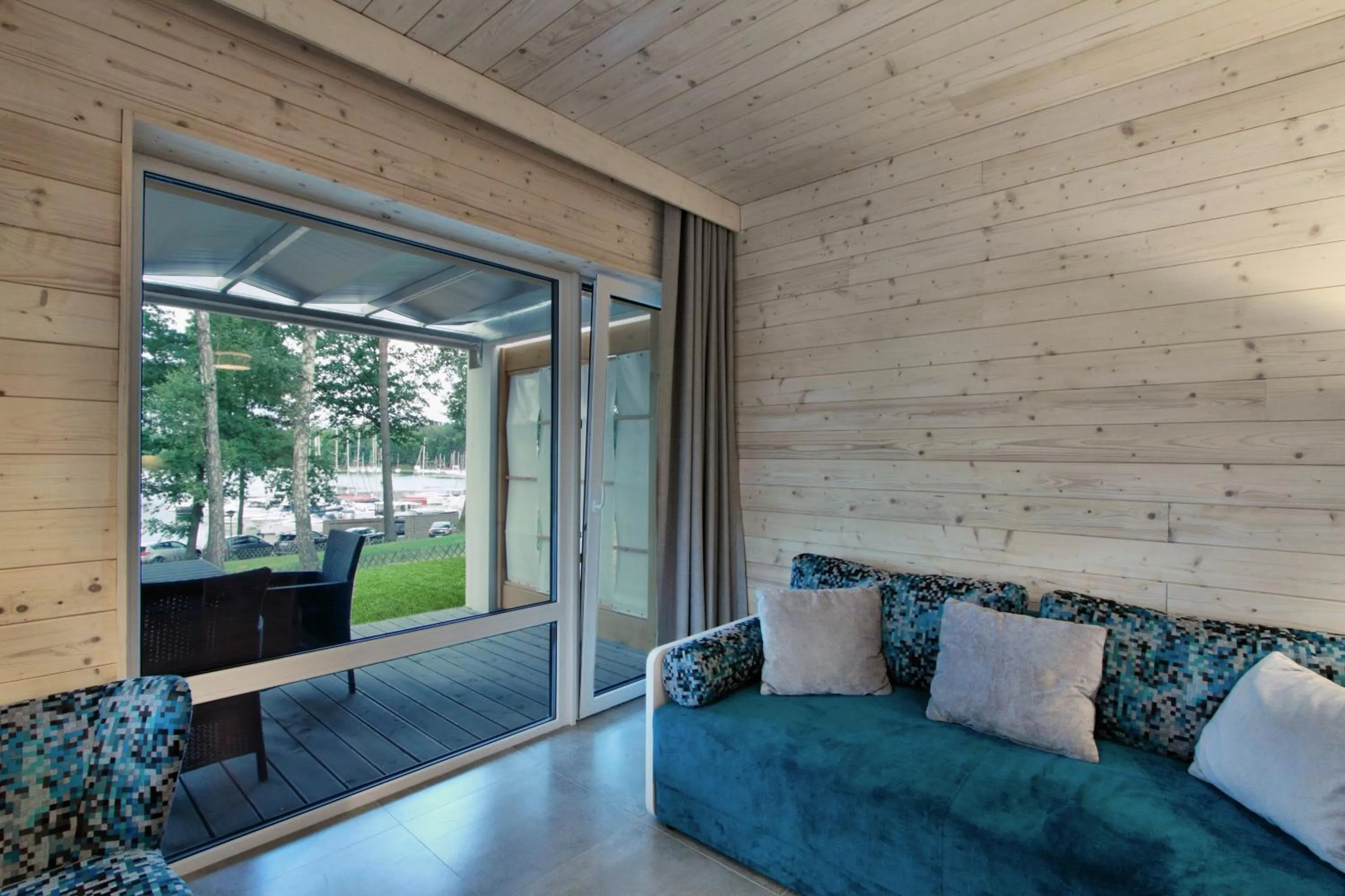 Photo of the whole room in Stranda