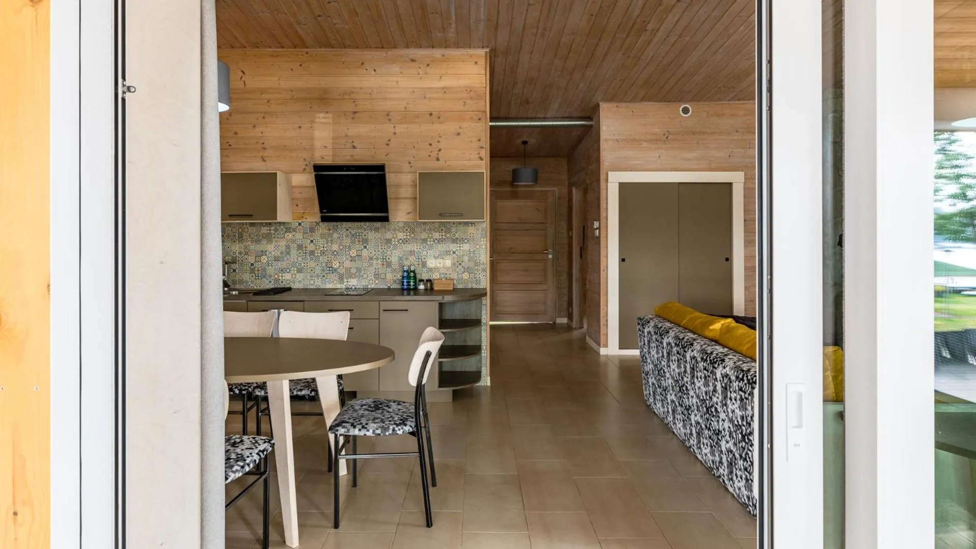 Kitchen or kitchenette in Stranda