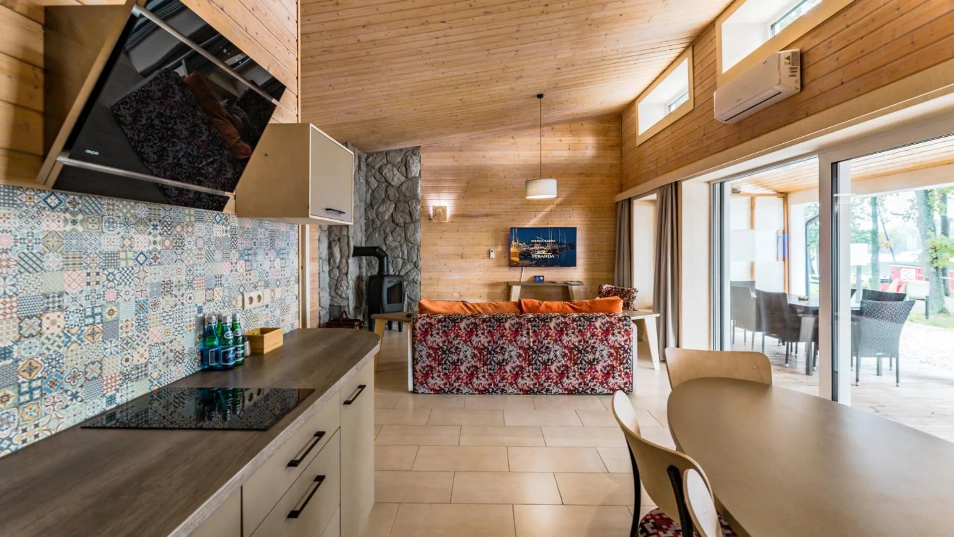 Kitchen or kitchenette in Stranda