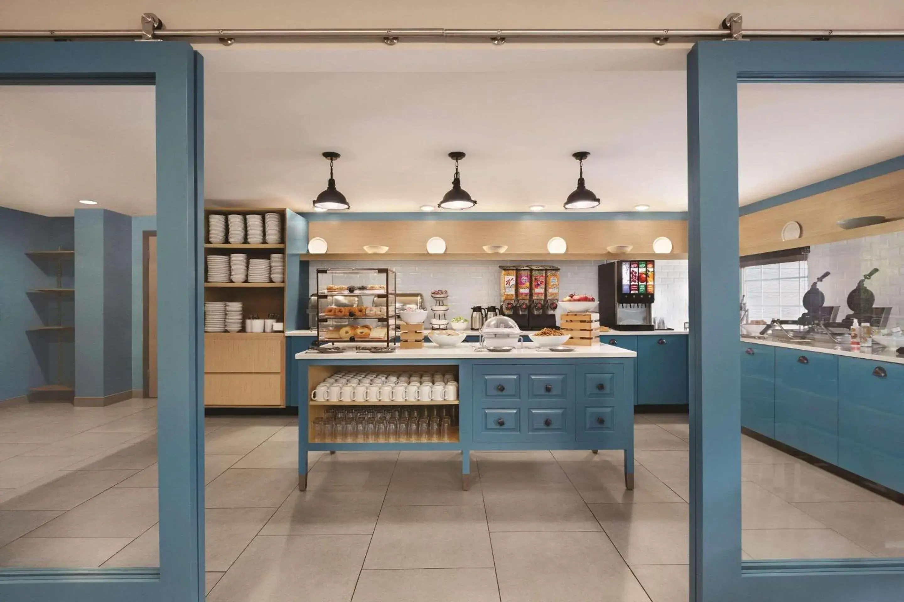 Breakfast in Country Inn & Suites by Radisson, Pigeon Forge South, TN Breakfast in Country Inn & Suites by Radisson, Pigeon Forge South, TN