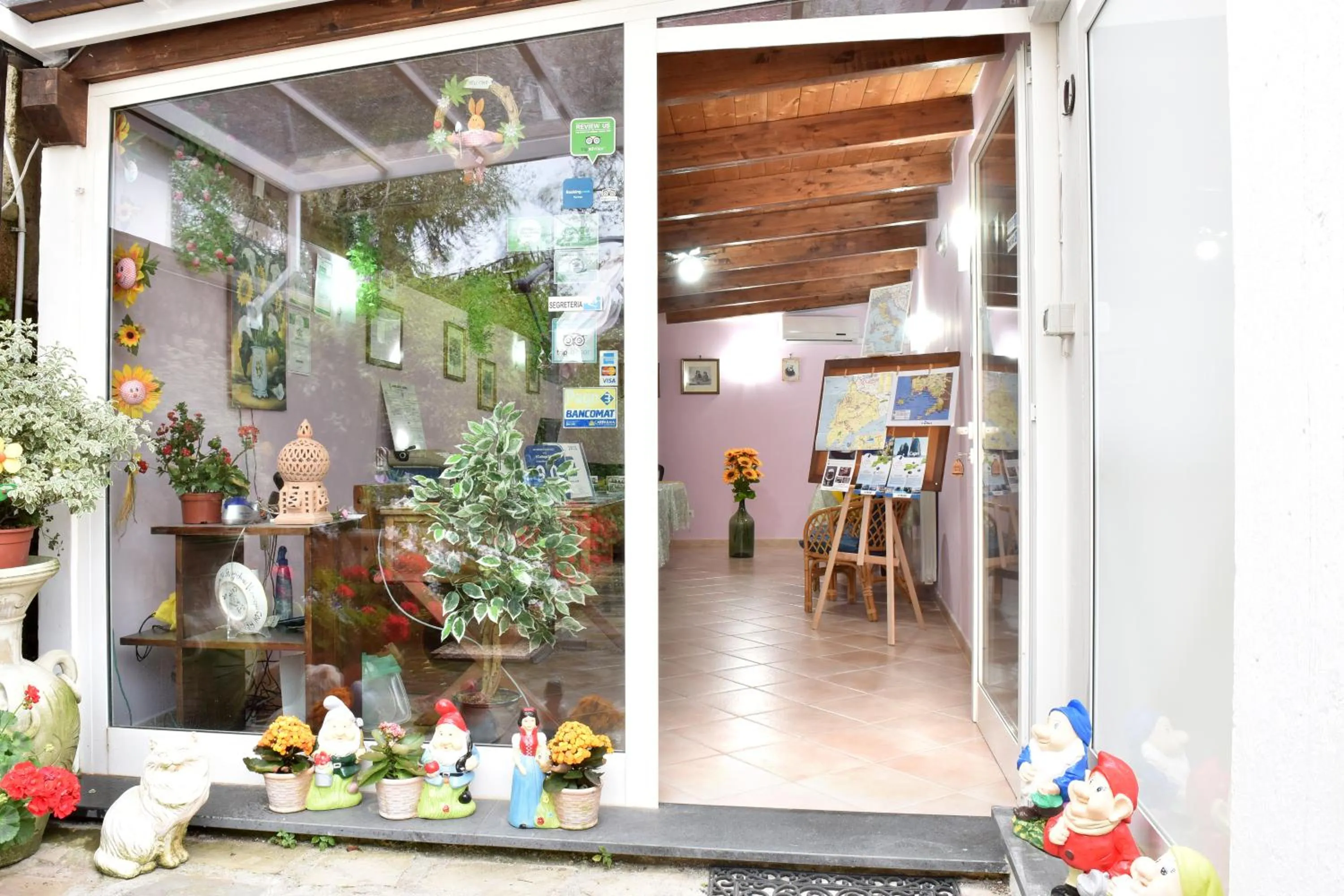 Decorative detail in Il Cottage B&B