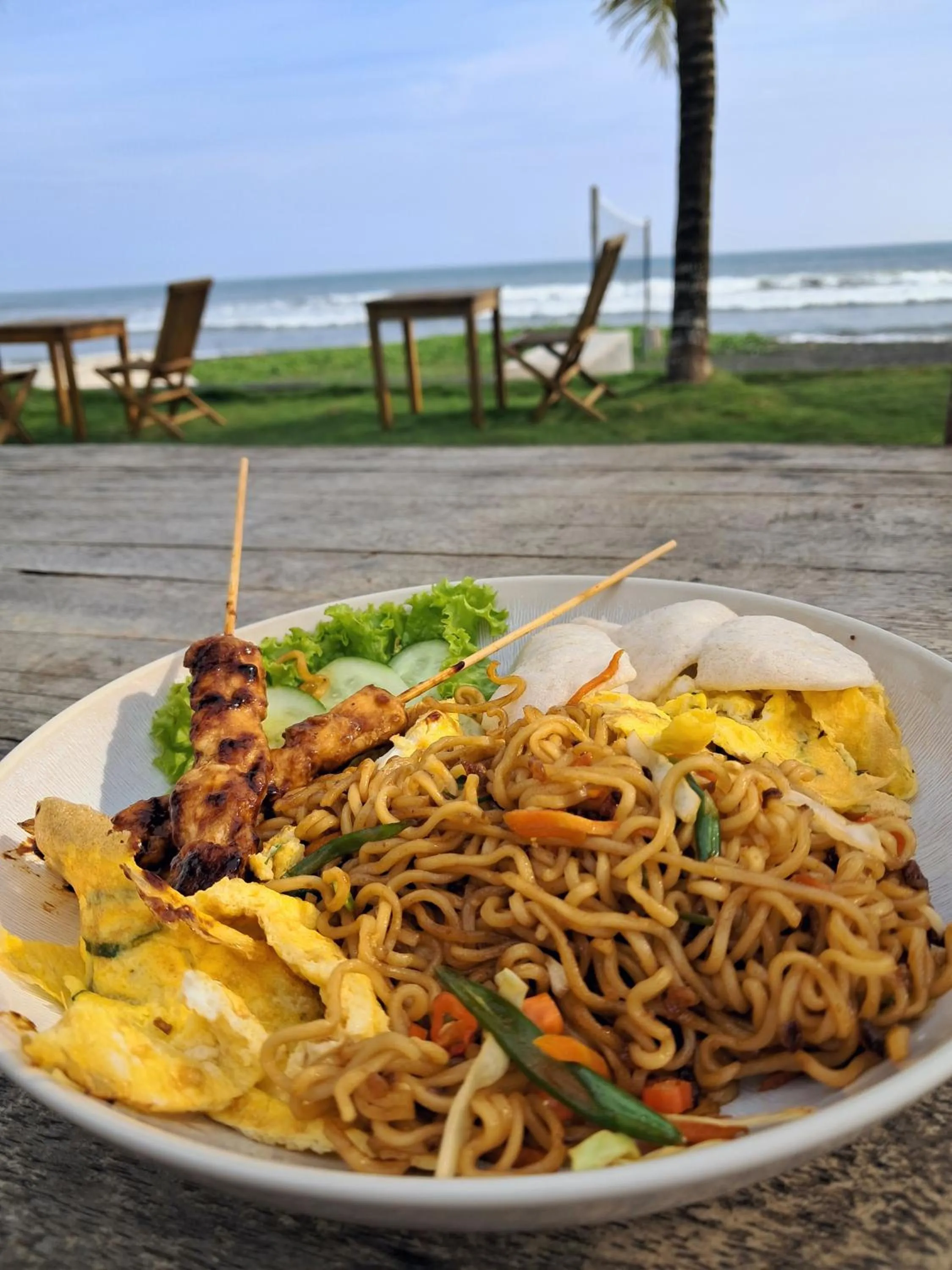 Lunch in West Break Bali - Medewi