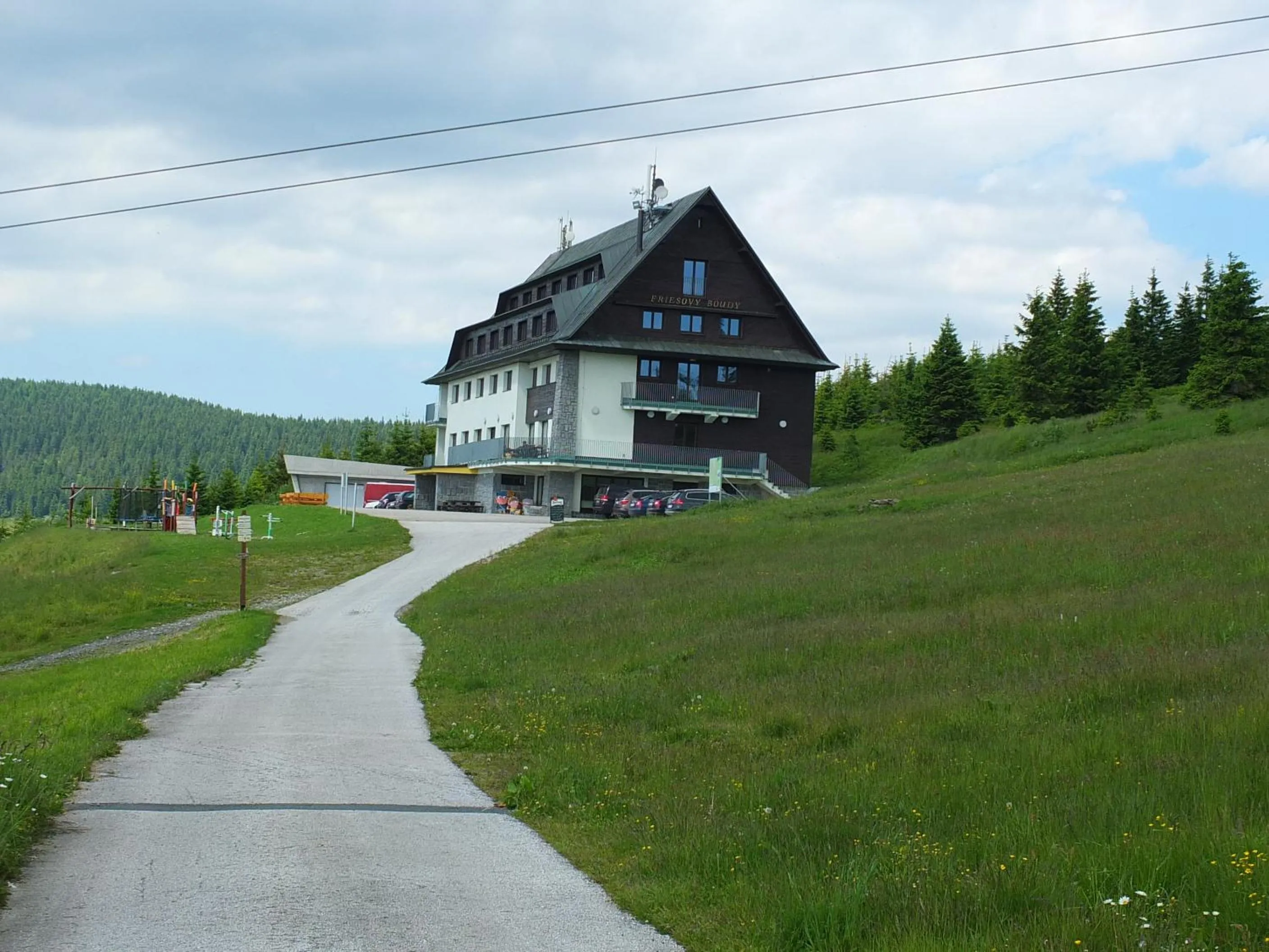 Property building in Horský Hotel Friesovy Boudy