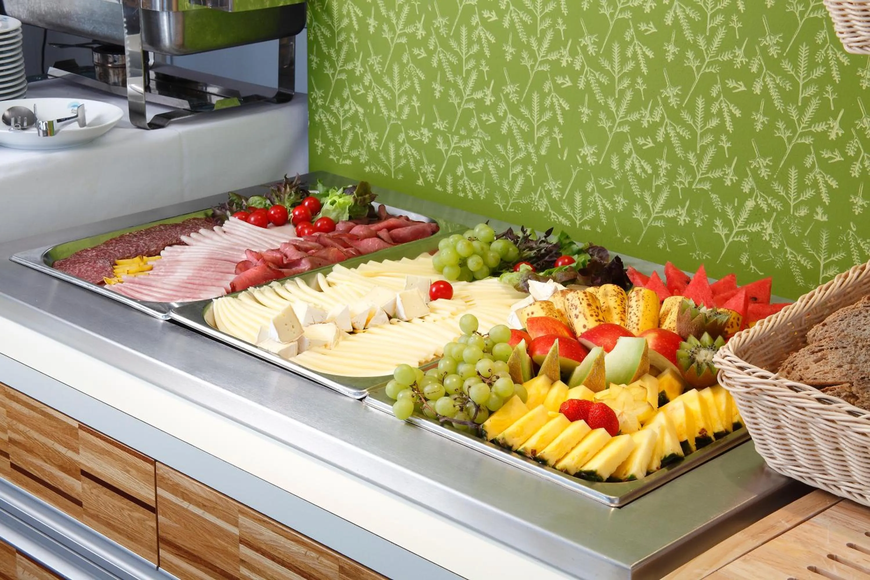 Continental breakfast in Horský Hotel Friesovy Boudy