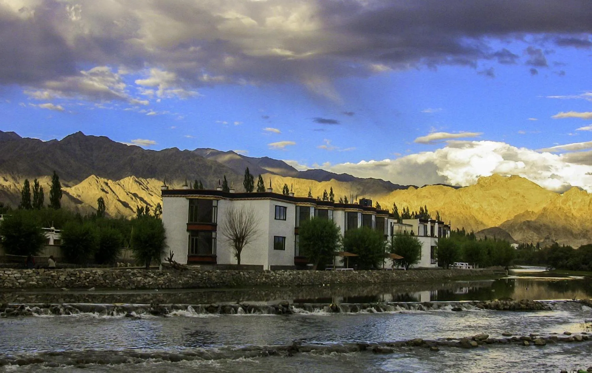Facade/entrance in The Nature Residency - A Riverside Resort in Leh