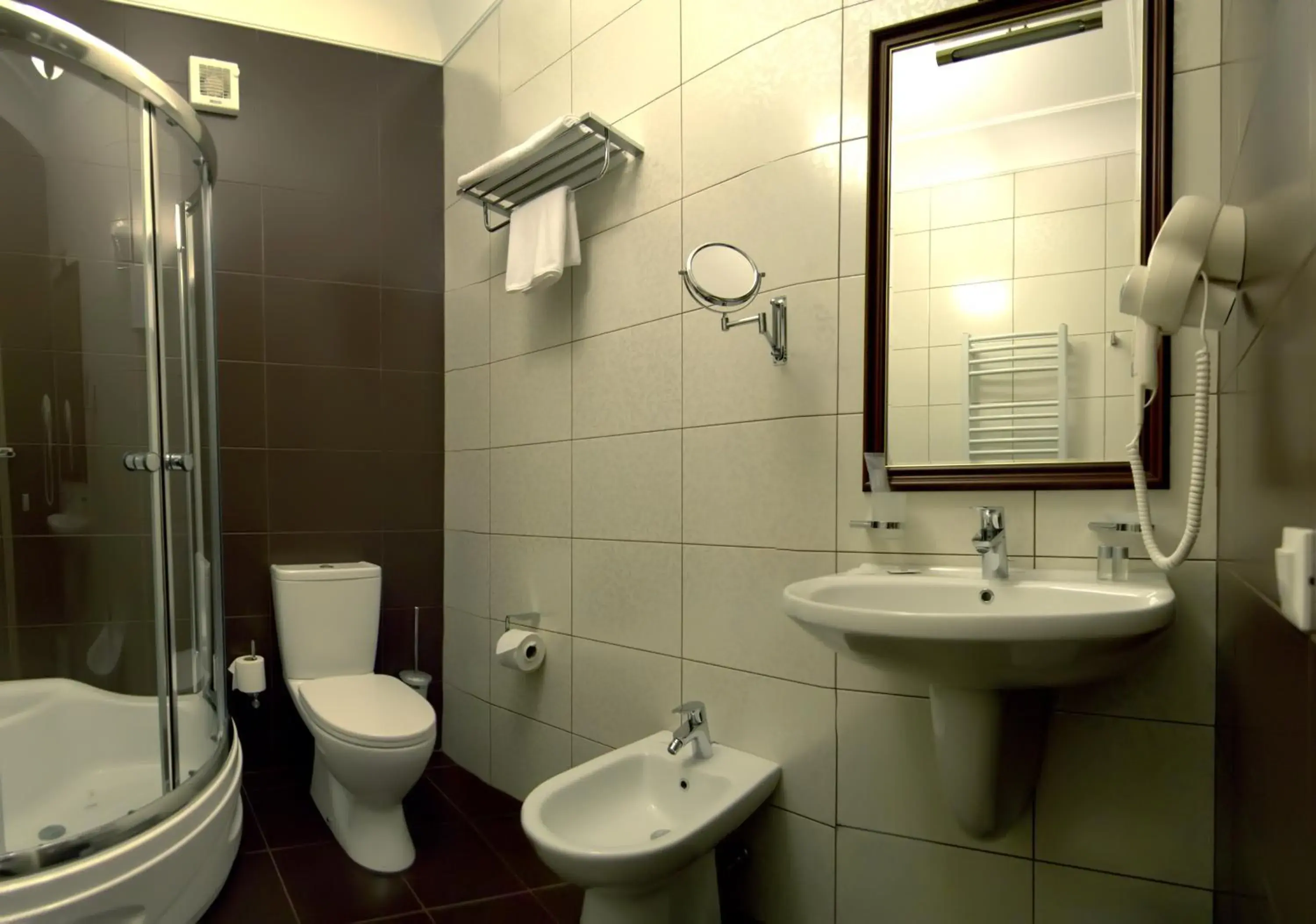 Bathroom in Villa Rossa Hotel Bathroom in Villa Rossa Hotel