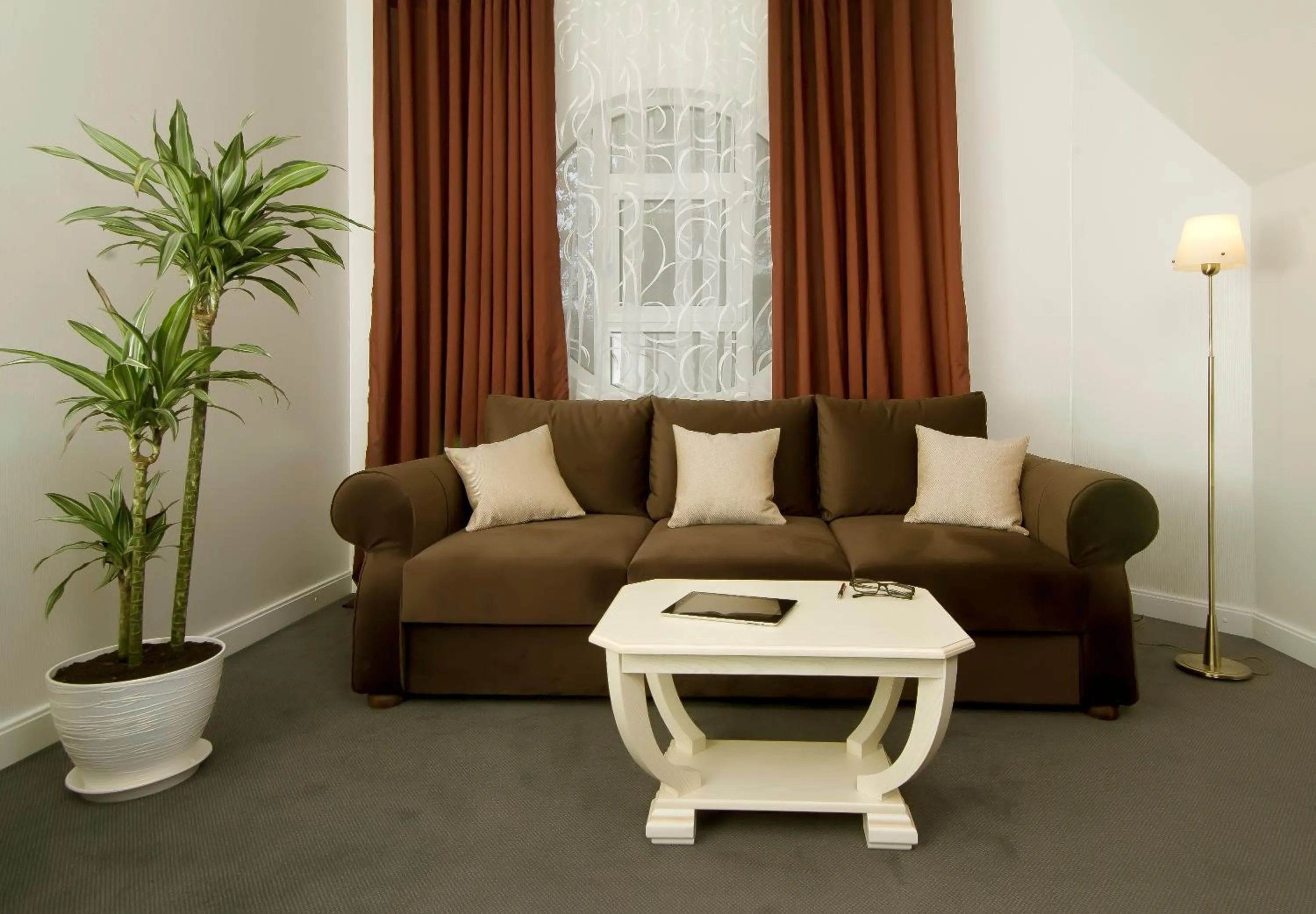 Seating area in Villa Rossa Hotel