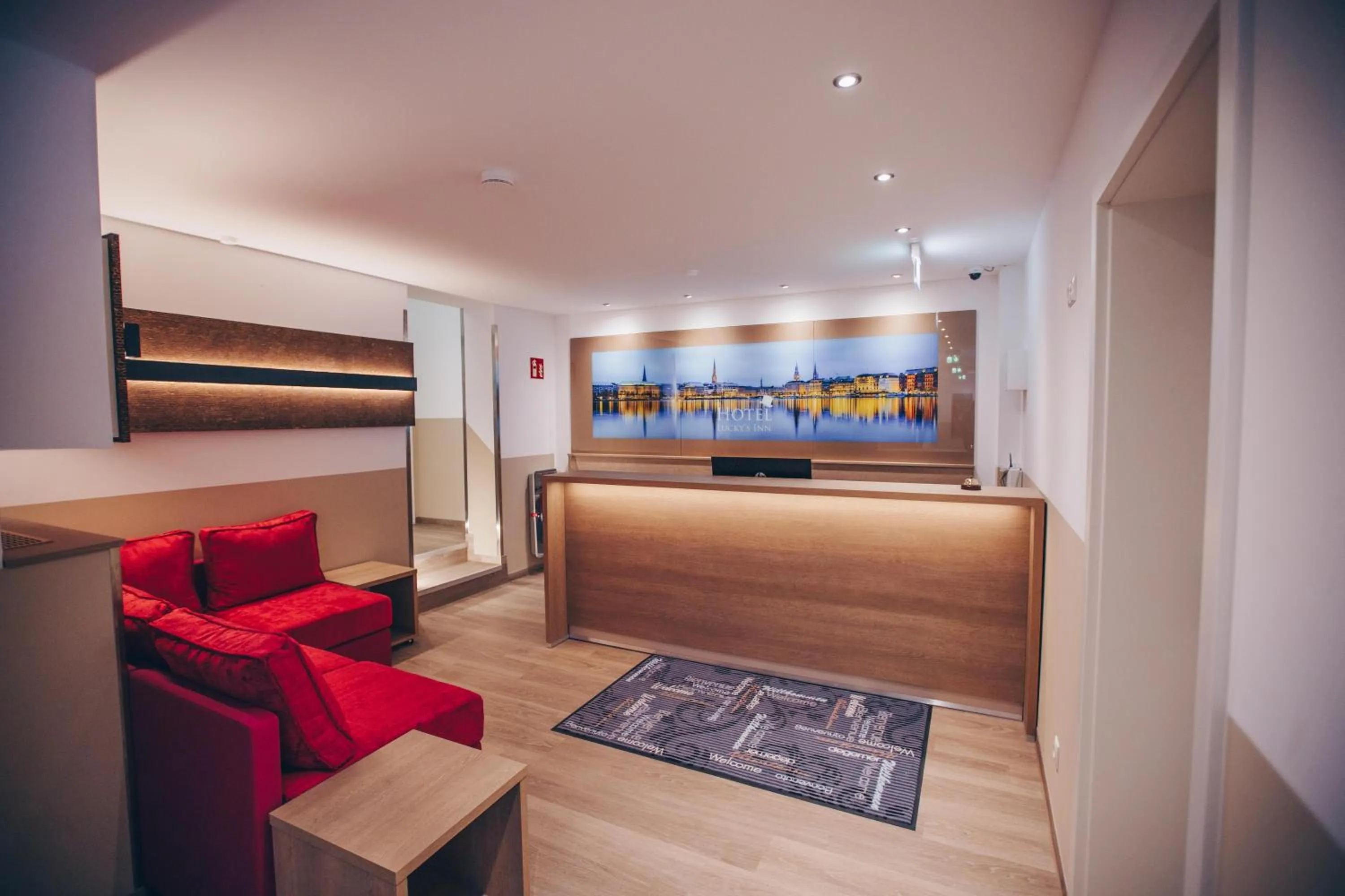 Property building in Hotel Luckys Inn