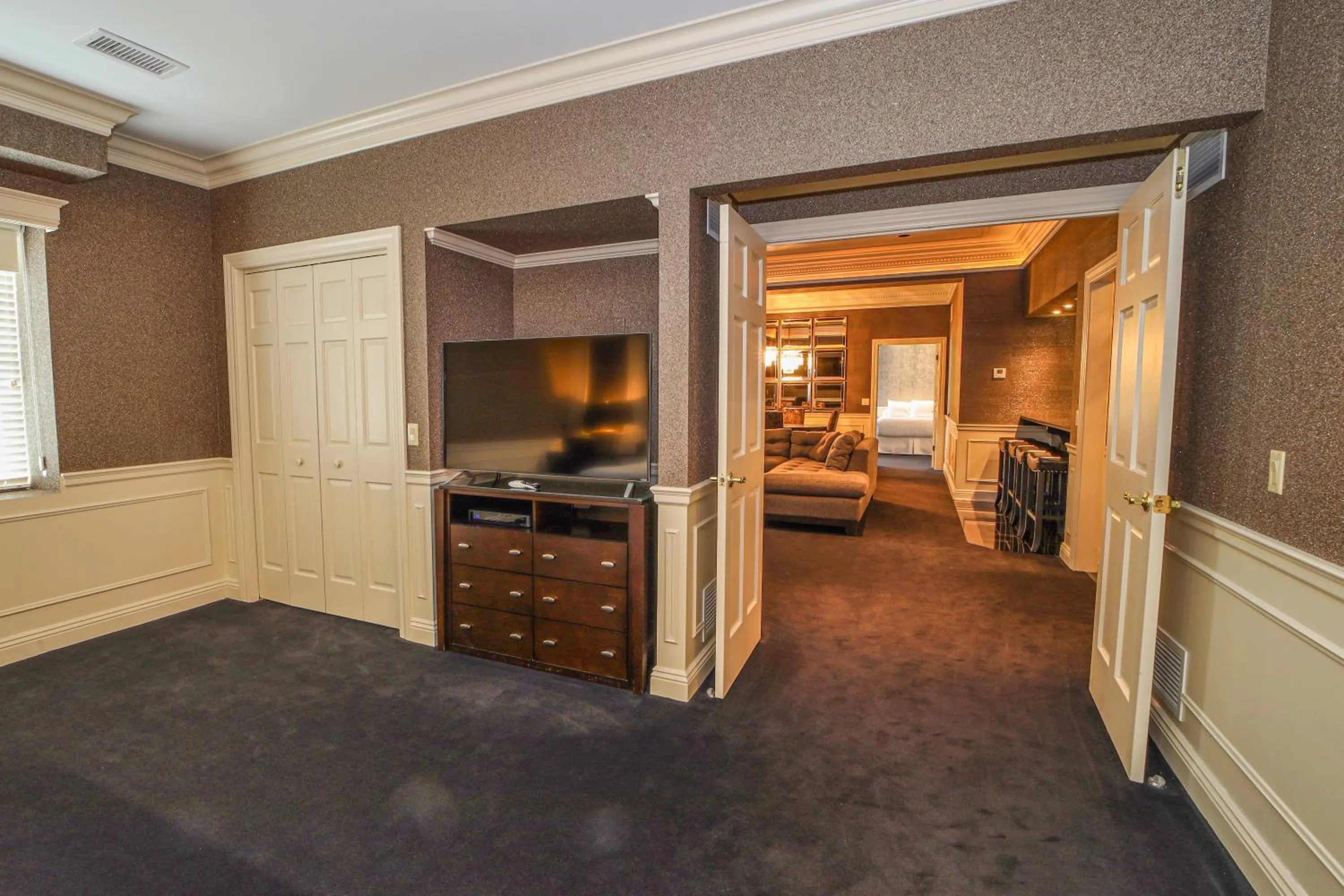 Bed in The Grand Resort