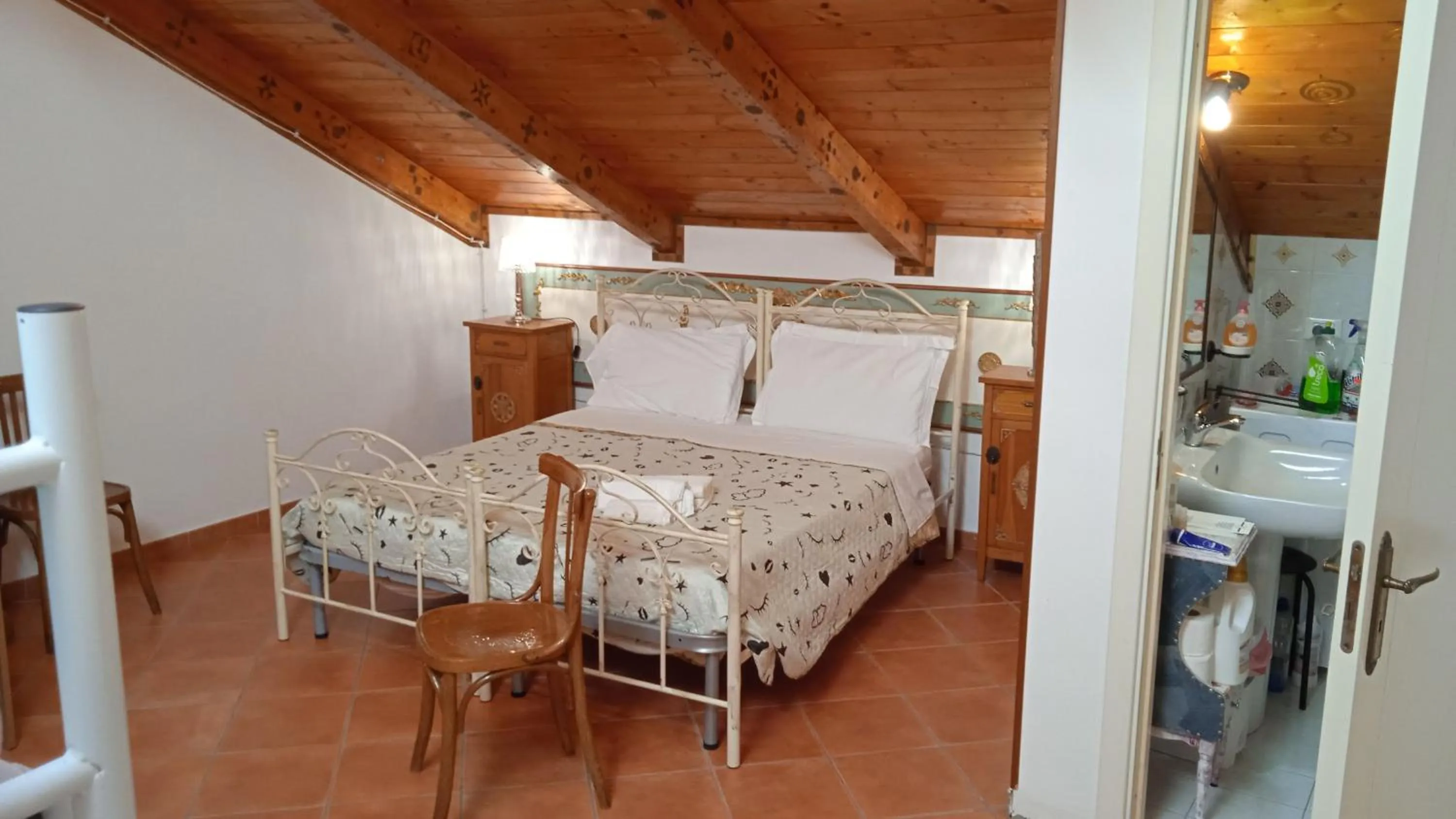 Bedroom, Bed in La Luna nel Pozzo