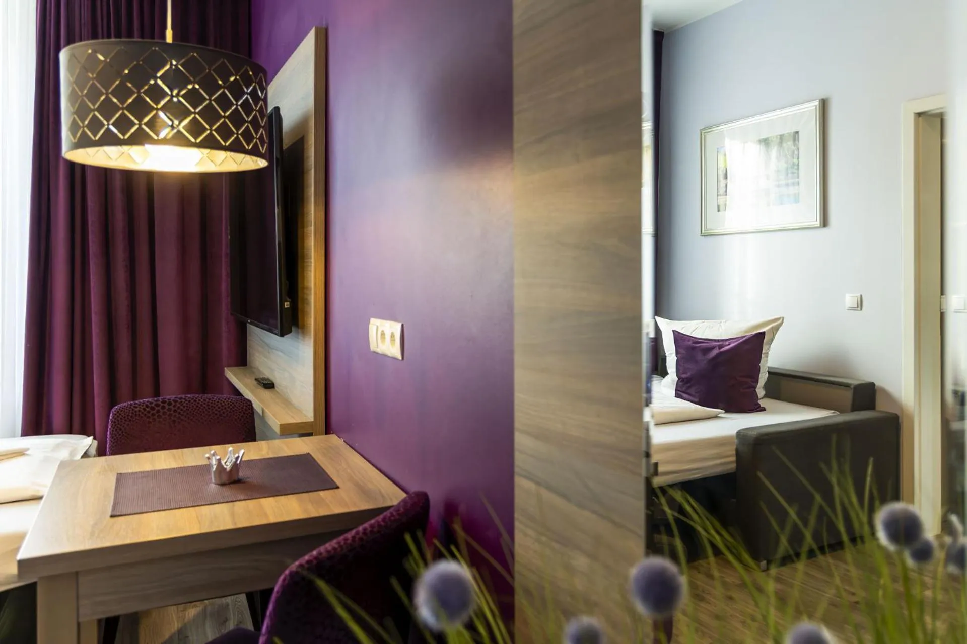 Bed in Apartmenthaus Burgenheimat in Rhens bei Koblenz