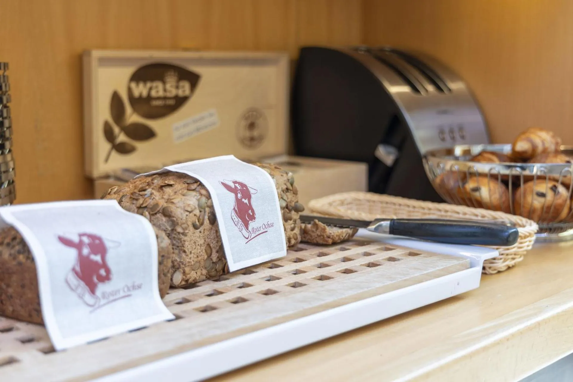 Breakfast in Apartmenthaus Burgenheimat in Rhens bei Koblenz